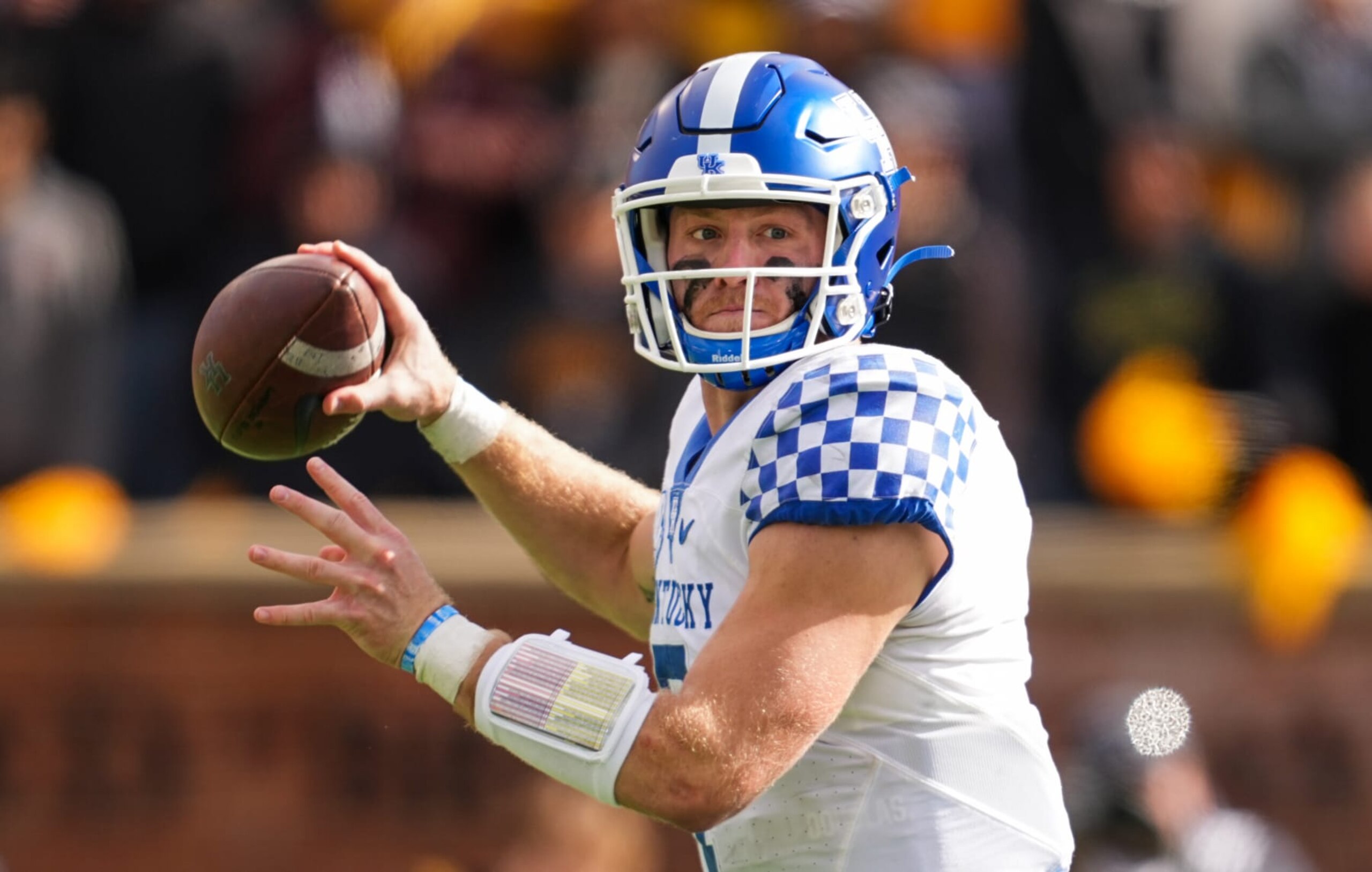 COLUMBIA, MO - NOVEMBER 05: Will Levis #7 of the Kentucky Wildcats throws a pass during the second half against the Missouri Tigers at Faurot Field/Memorial Stadium on November 5, 2022 in Columbia, Missouri. (Photo by Jay Biggerstaff/Getty Images) COLUMBIA, MO - NOVEMBER 05: Will Levis #7 of the Kentucky Wildcats throws a pass during the second half against the Missouri Tigers at Faurot Field/Memorial Stadium on November 5, 2022 in Columbia, Missouri. (Photo by Jay Biggerstaff/Getty Images)