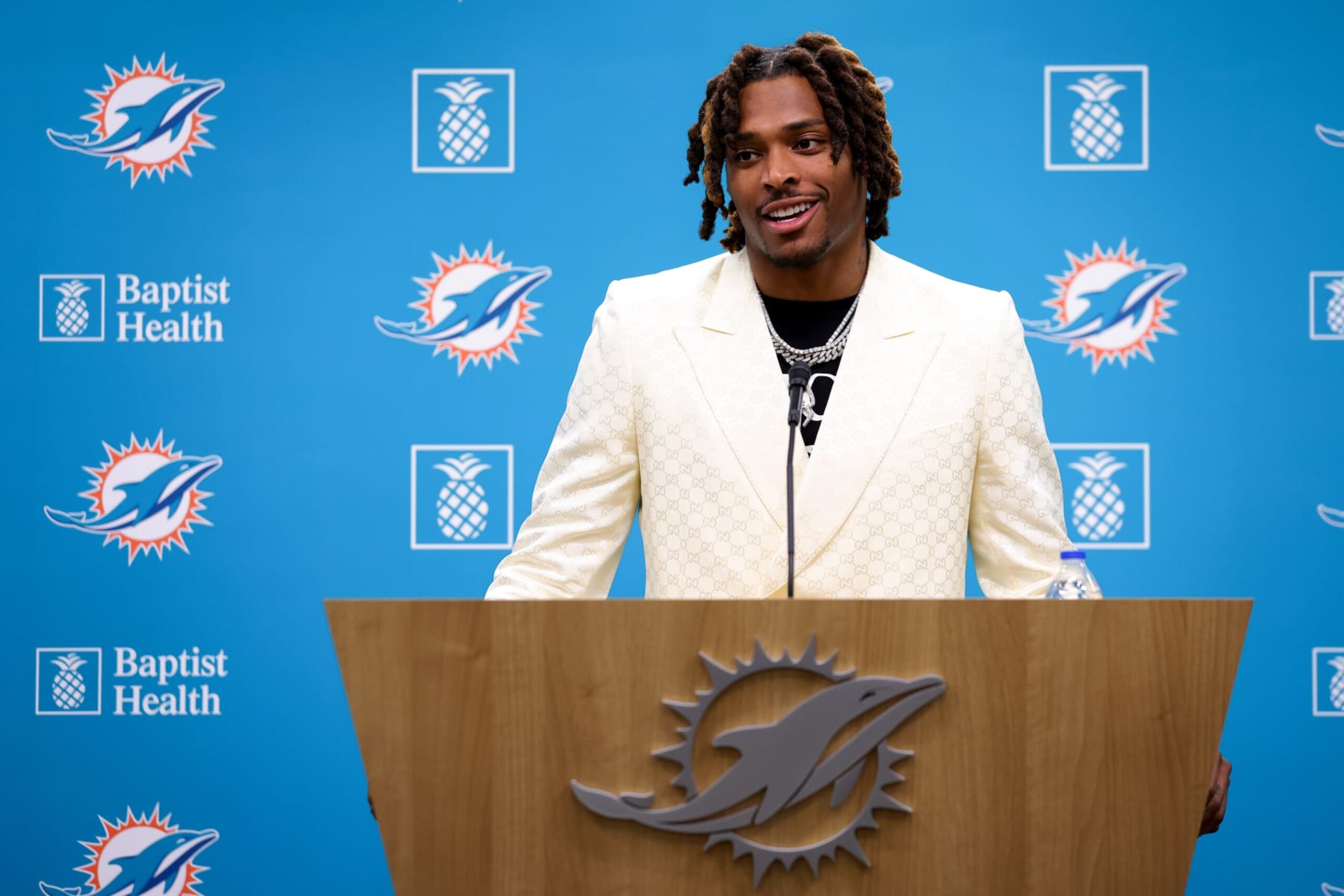 New Dolphins cornerback Jalen Ramsey