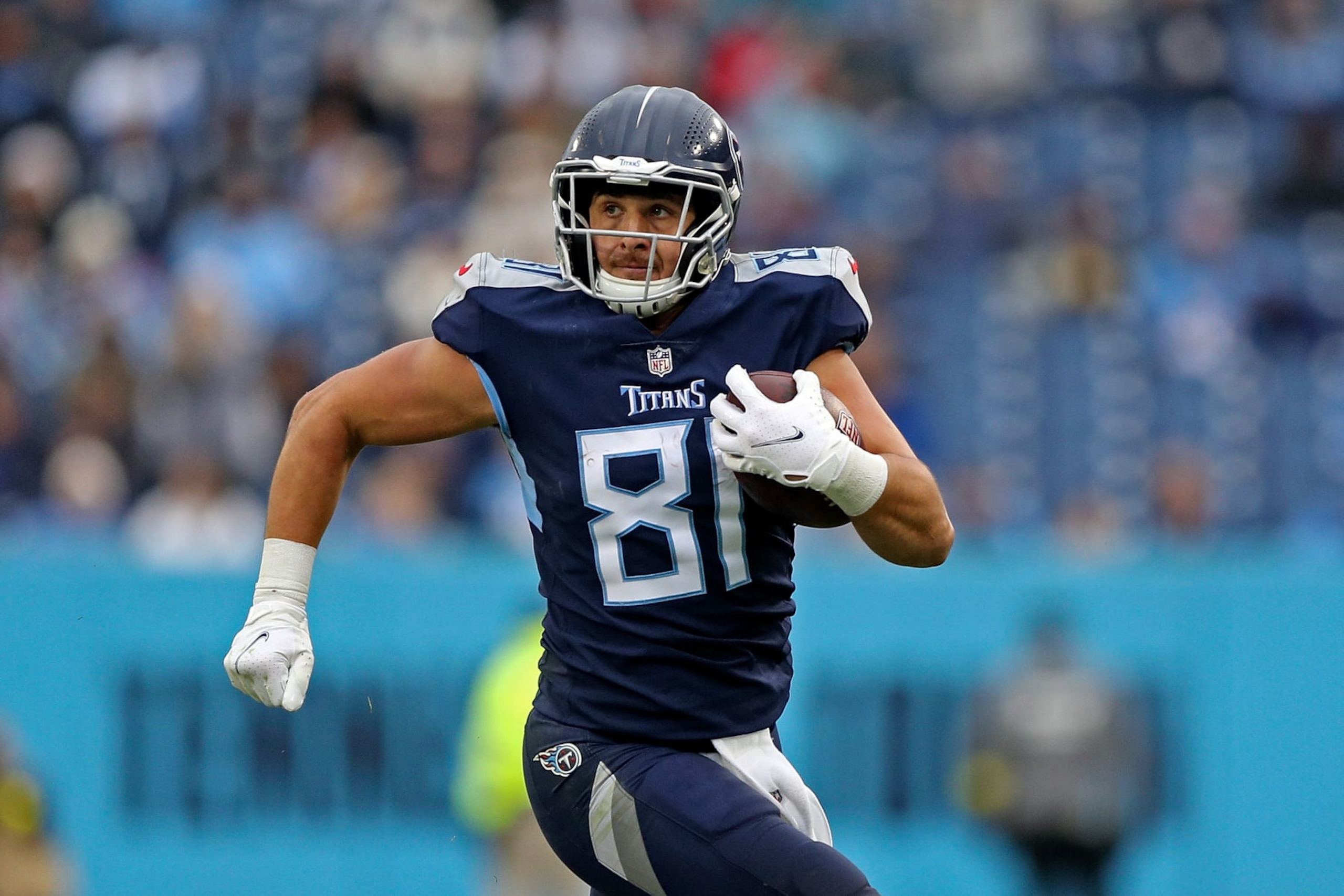 Las Vegas Raiders tight end Austin Hooper Las Vegas Raiders tight end Austin Hooper