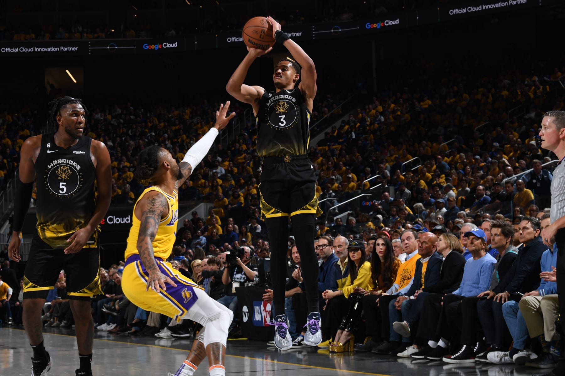 SAN FRANCISCO, CA - MAY 2: Jordan Poole #3 of the Golden State Warriors shoots the ball during the game against the Los Angeles Lakers during Game One of the Western Conference Semi-Finals of the 2023 NBA Playoffs on May 2, 2023 at Chase Center in San Francisco, California. NOTE TO USER: User expressly acknowledges and agrees that, by downloading and or using this photograph, user is consenting to the terms and conditions of Getty Images License Agreement. Mandatory Copyright Notice: Copyright 2023 NBAE (Photo by Noah Graham/NBAE via Getty Images)