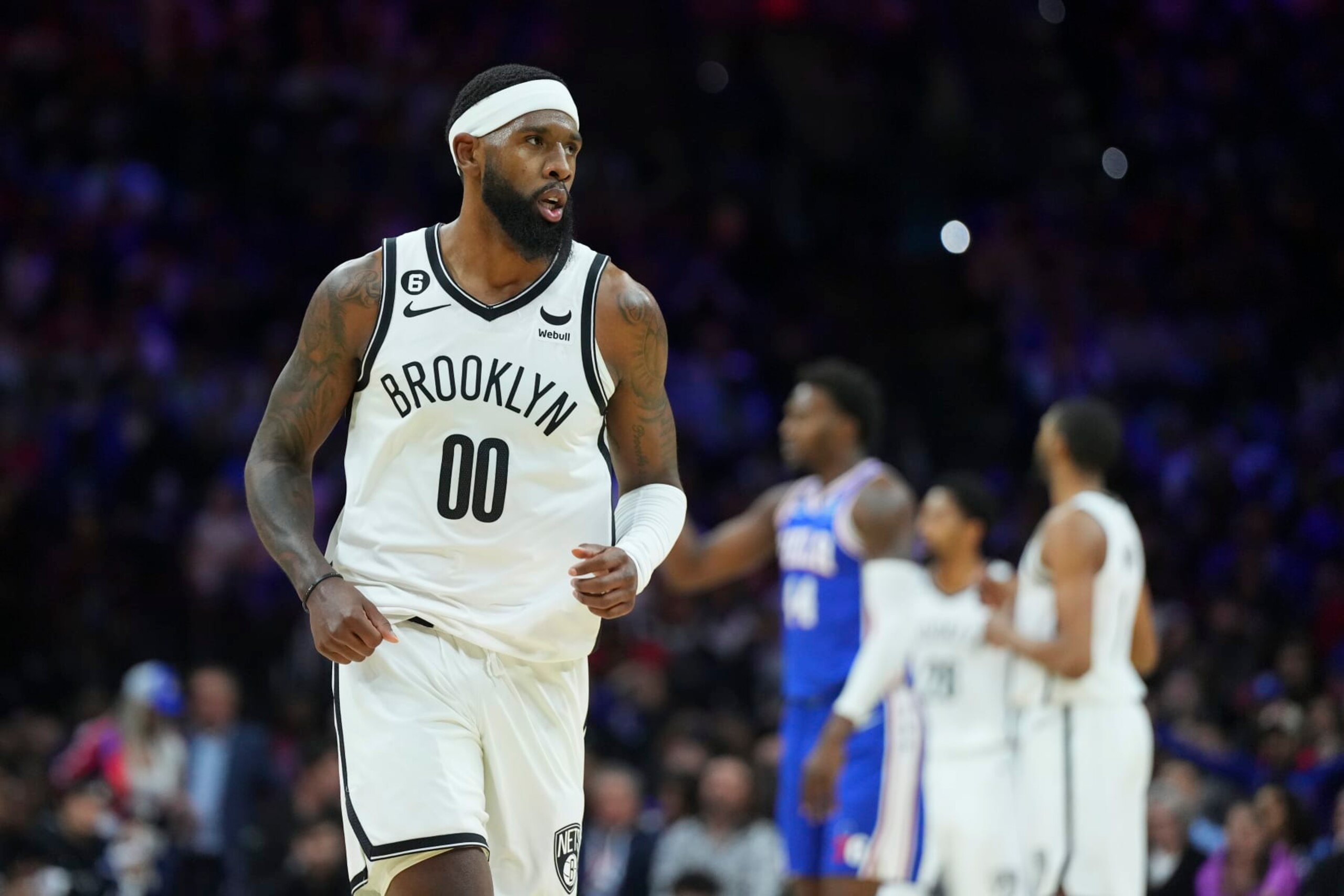 PHILADELPHIA, PA - APRIL 17: Royce O'Neale #00 of the Brooklyn Nets in action against the Philadelphia 76ers during Game Two of the Eastern Conference First Round Playoffs at the Wells Fargo Center on April 17, 2023 in Philadelphia, Pennsylvania. NOTE TO USER: User expressly acknowledges and agrees that, by downloading and or using this photograph, User is consenting to the terms and conditions of the Getty Images License Agreement. (Photo by Mitchell Leff/Getty Images)
