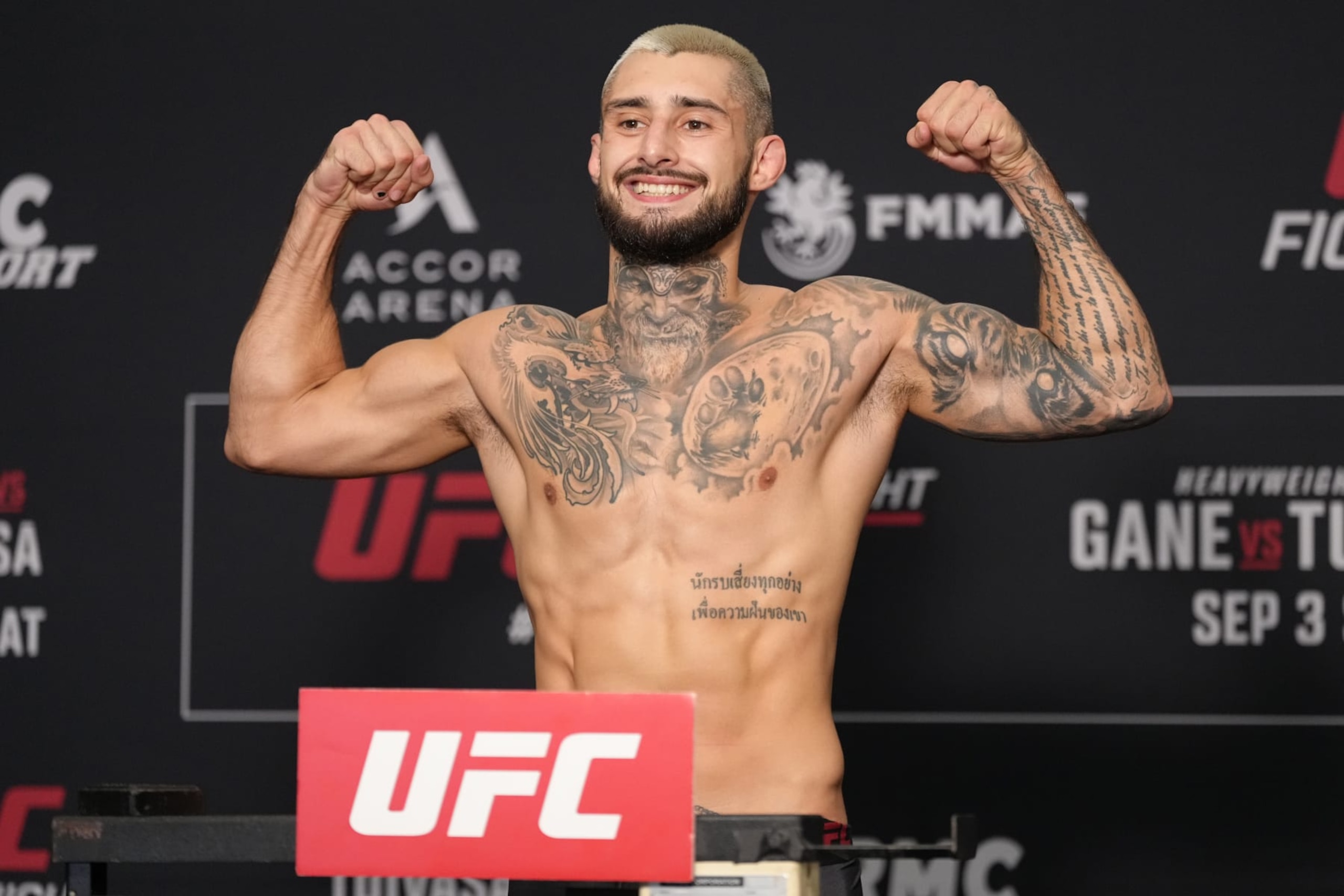 Charles Jourdain kicks off the main card against Kron Gracie.