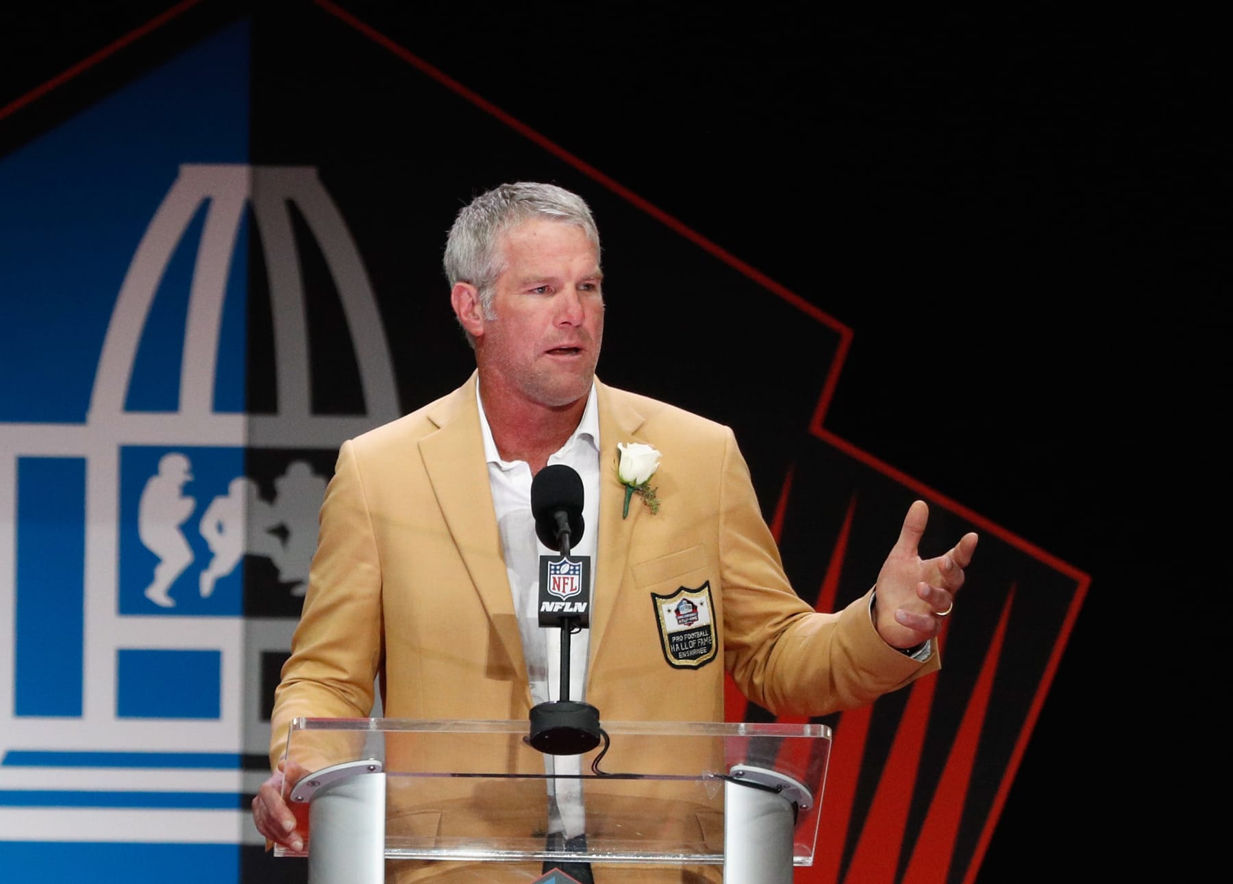 CANTON, OH - AUGUST 06:  Brett Favre, former NFL quarterback, speaks during his 2016 Class Pro Football Hall of Fame induction speech during the NFL Hall of Fame Enshrinement Ceremony at the Tom Benson Hall of Fame Stadium on August 6, 2016 in Canton, Ohio.  (Photo by Joe Robbins/Getty Images)