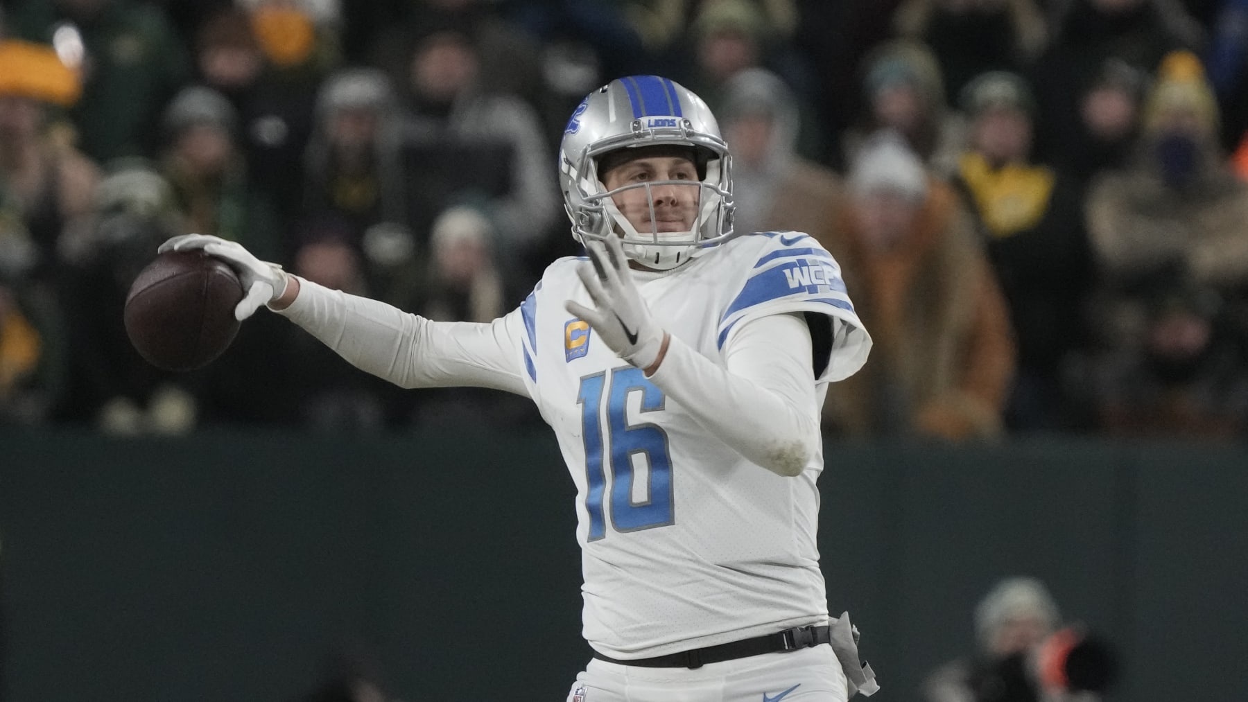 Detroit Lions' Jared Goff during the second half of an NFL football game against the Green Bay PackersSunday, Jan. 8, 2023, in Green Bay, Wis. (AP Photo/Morry Gash)