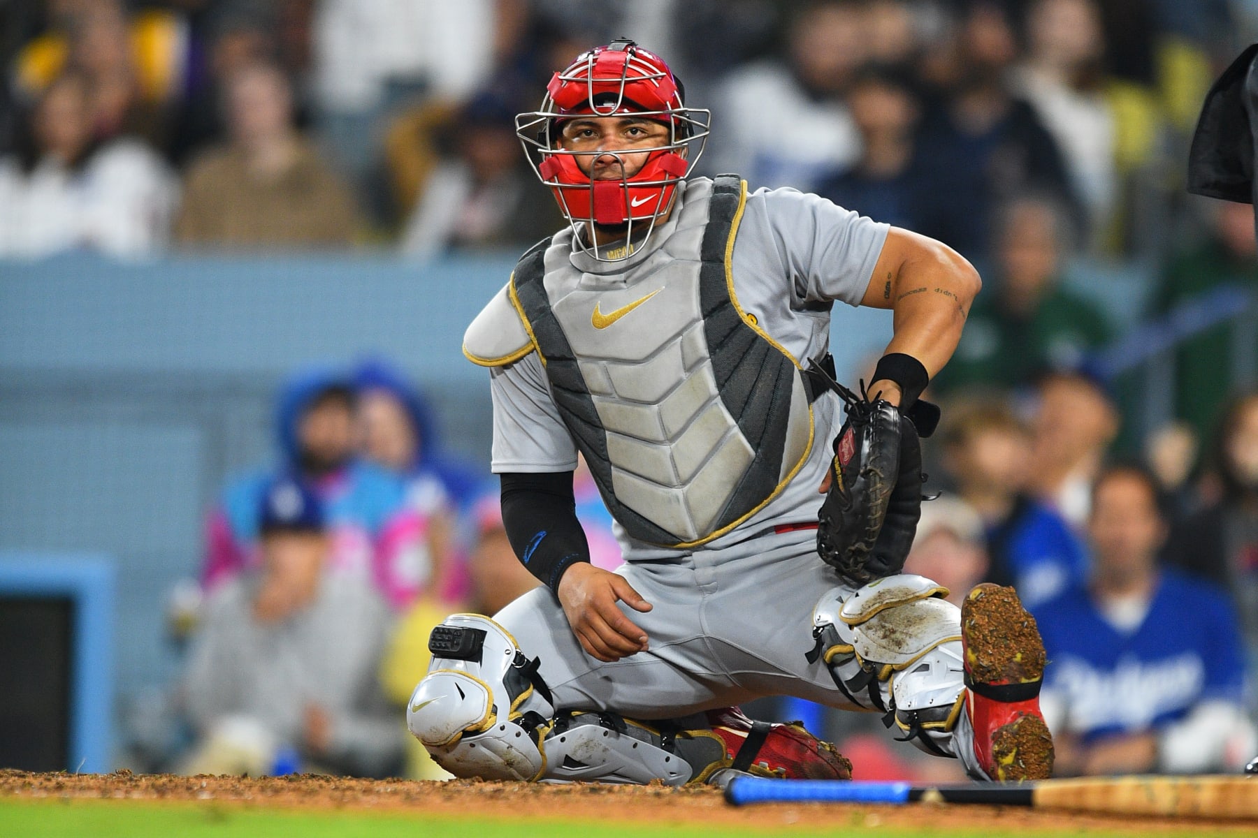 LOS ANGELES, CA - APRIL 28: St. Louis Cardinals catcher Willson Contreras (40) looks on during the MLB game between the St. Louis Cardinals and the Los Angeles Dodgers on April 28, 2023 at Dodger Stadium in Los Angeles, CA. (Photo by Brian Rothmuller/Icon Sportswire via Getty Images)