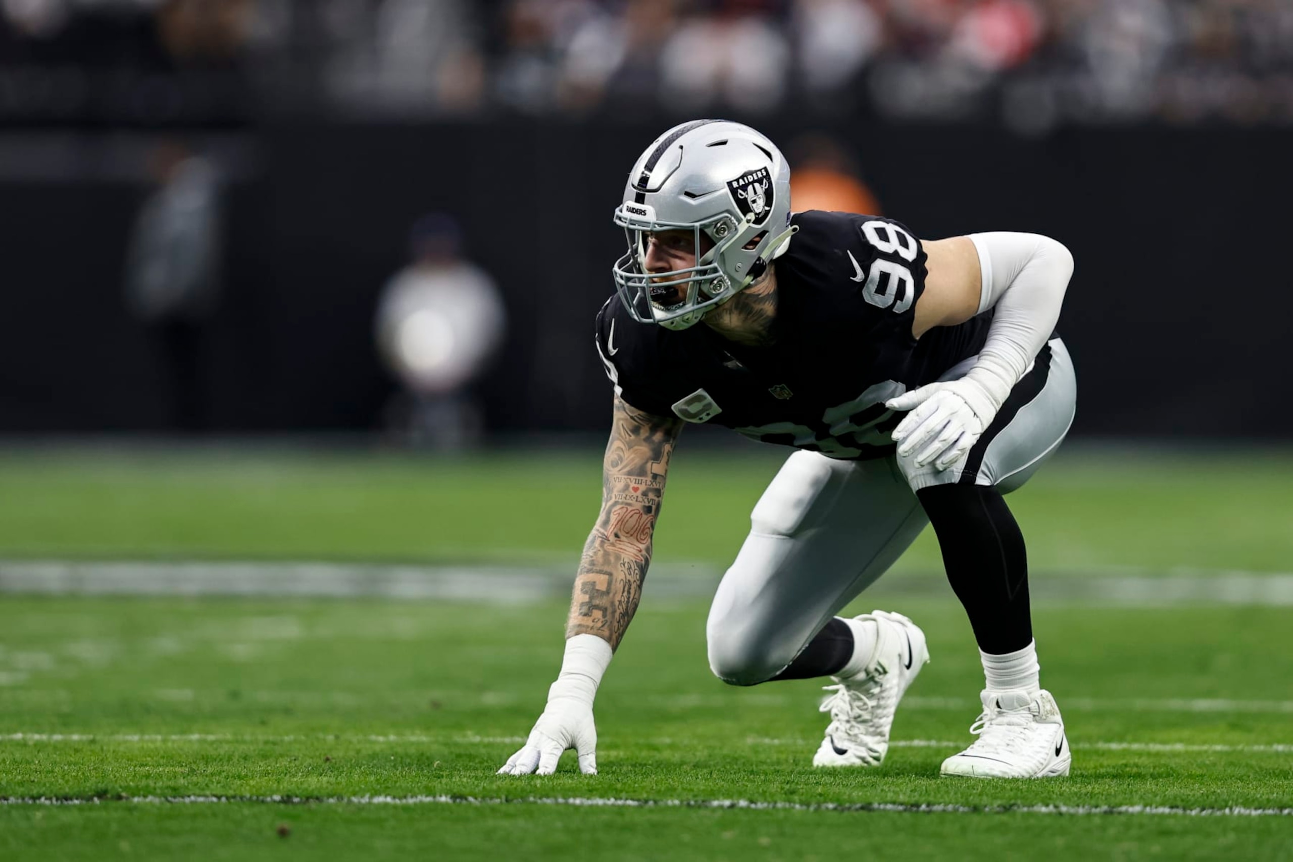 Raiders edge Maxx Crosby Raiders edge Maxx Crosby