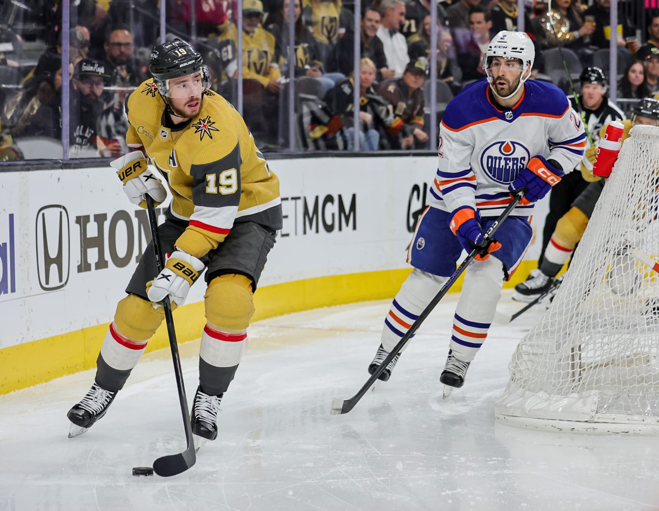 LAS VEGAS, NEVADA - MAY 06: Reilly Smith #19 of the Vegas Golden Knights skates with the puck ahead of Evan Bouchard #2 of the Edmonton Oilers in the second period of Game Two of the Second Round of the 2023 Stanley Cup Playoffs at T-Mobile Arena on May 06, 2023 in Las Vegas, Nevada. The Oilers defeated the Golden Knights 5-1. (Photo by Ethan Miller/Getty Images)