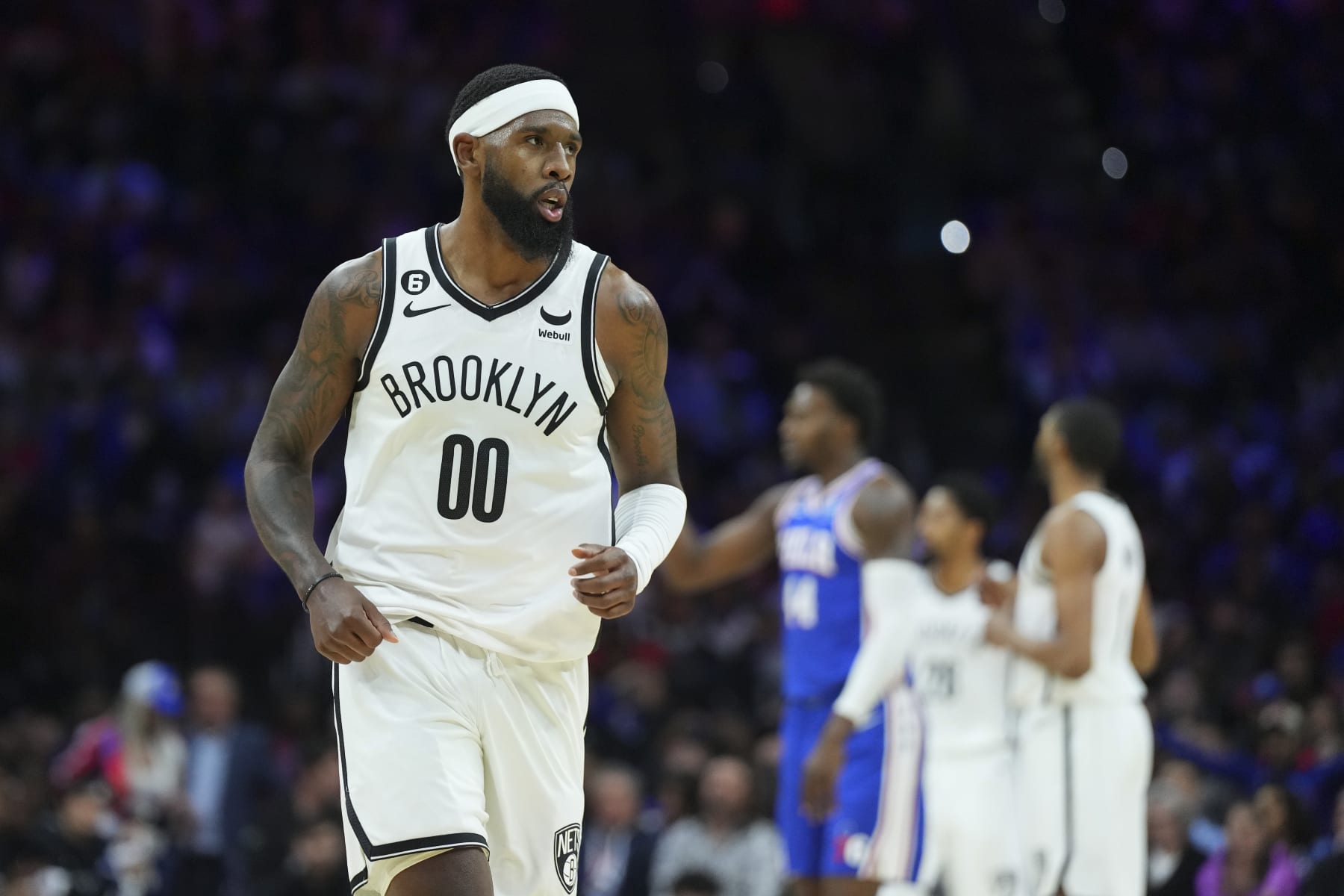 PHILADELPHIA, PA - APRIL 17: Royce O'Neale #00 of the Brooklyn Nets in action against the Philadelphia 76ers during Game Two of the Eastern Conference First Round Playoffs at the Wells Fargo Center on April 17, 2023 in Philadelphia, Pennsylvania. NOTE TO USER: User expressly acknowledges and agrees that, by downloading and or using this photograph, User is consenting to the terms and conditions of the Getty Images License Agreement. (Photo by Mitchell Leff/Getty Images)