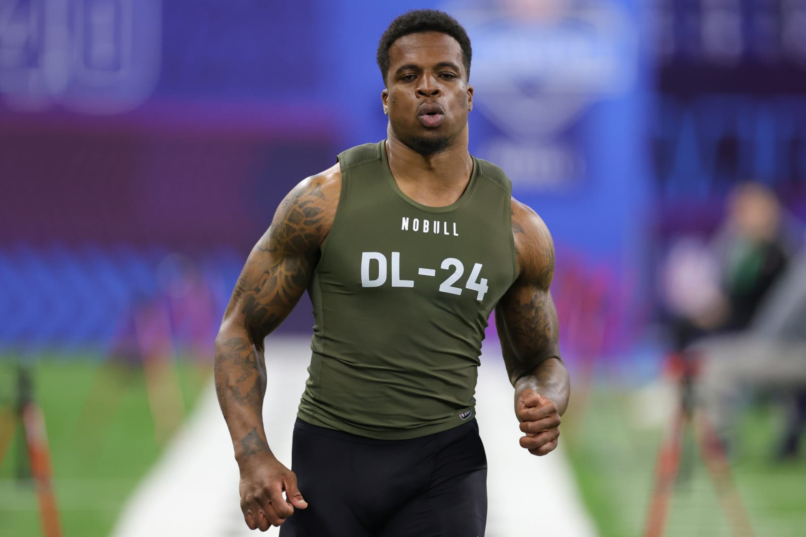 INDIANAPOLIS, INDIANA - MARCH 02: Defensive lineman Robert Beal, Jr. of Georgia participates in the 40-yard dash during the NFL Combine at Lucas Oil Stadium on March 02, 2023 in Indianapolis, Indiana. (Photo by Stacy Revere/Getty Images)