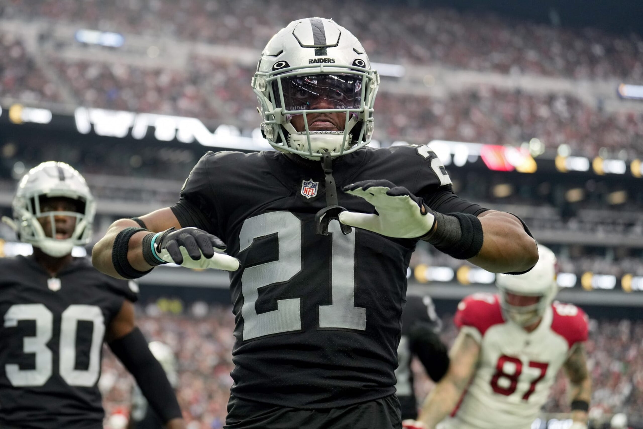 LAS VEGAS, NEVADA - SEPTEMBER 18: Amik Robertson #21 of the Las Vegas Raiders reacts after forcing an incomplete pass in the fourth quarter against the Arizona Cardinals at Allegiant Stadium on September 18, 2022 in Las Vegas, Nevada. (Photo by Chris Unger/Getty Images)