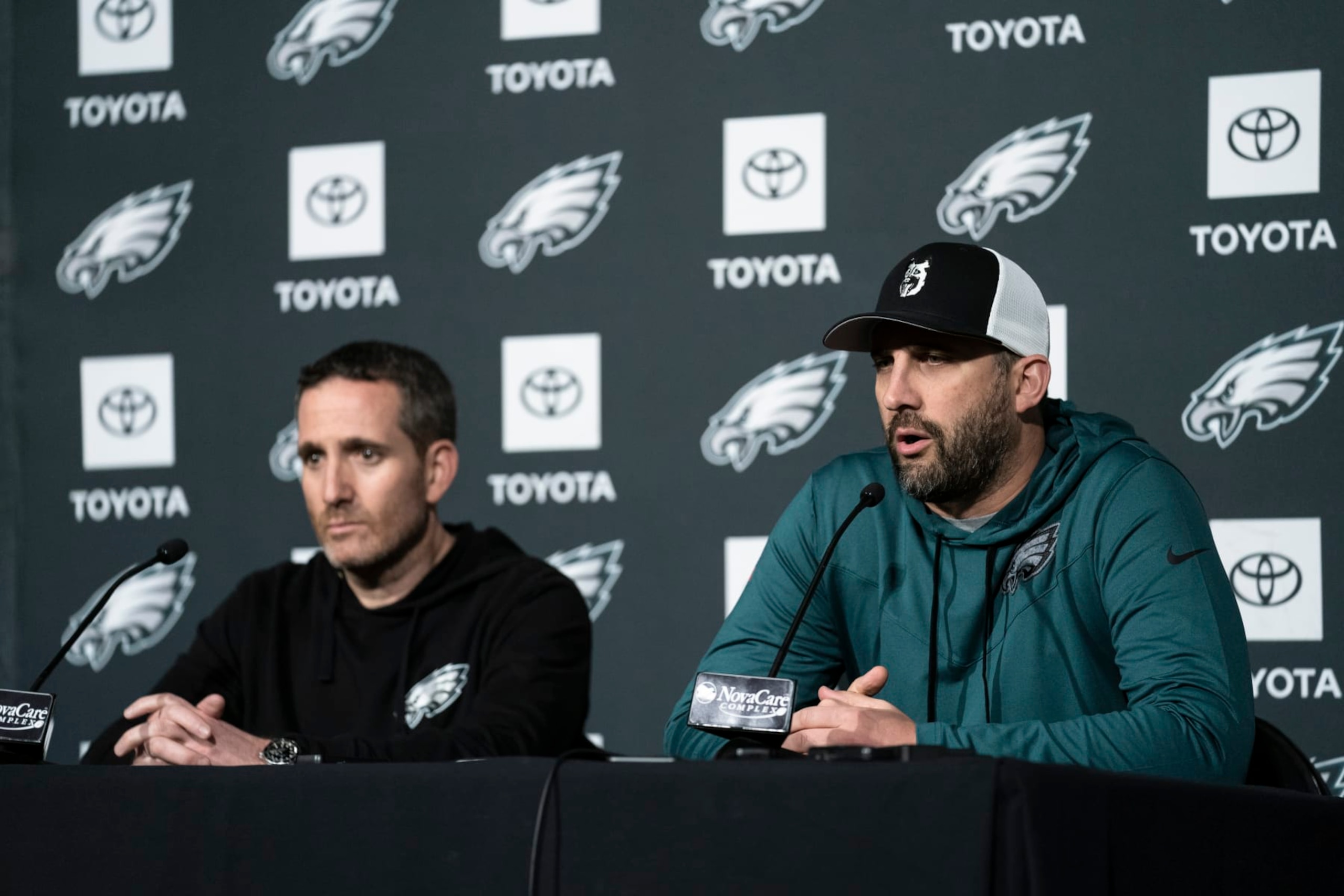 Eagles head coach Nick Sirianni (right) and general manager Howie Roseman