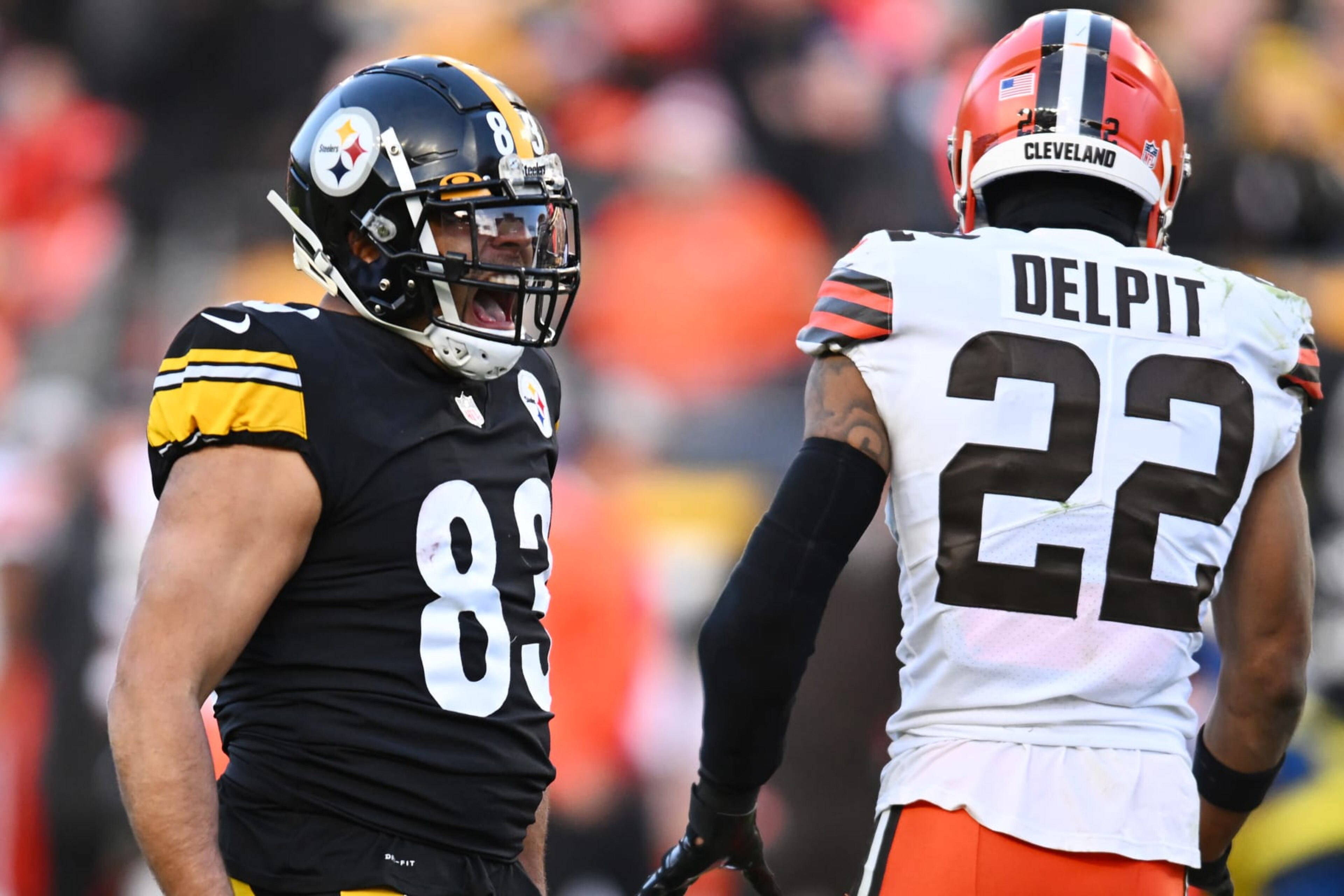 PITTSBURGH, PENNSYLVANIA - JANUARY 08: Connor Heyward #83 of the Pittsburgh Steelers celebrates a first down during the fourth quarter of the game against the Cleveland Browns at Acrisure Stadium on January 08, 2023 in Pittsburgh, Pennsylvania. (Photo by Joe Sargent/Getty Images)