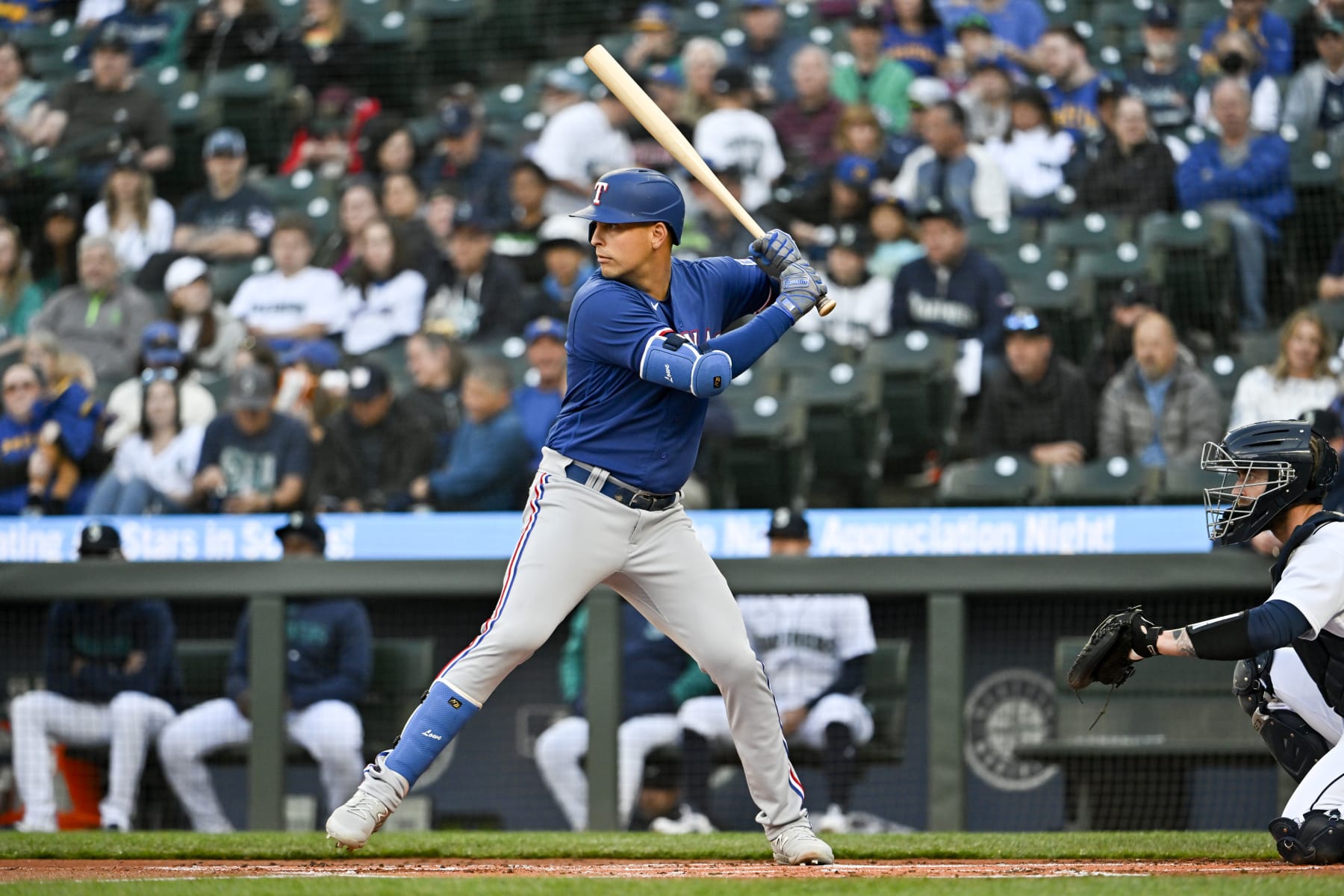 SEATTLE, WASHINGTON - MAY 09: Nathaniel Lowe #30 of the Texas Rangers bats during the first inning against the Seattle Mariners at T-Mobile Park on May 09, 2023 in Seattle, Washington. (Photo by Alika Jenner/Getty Images)