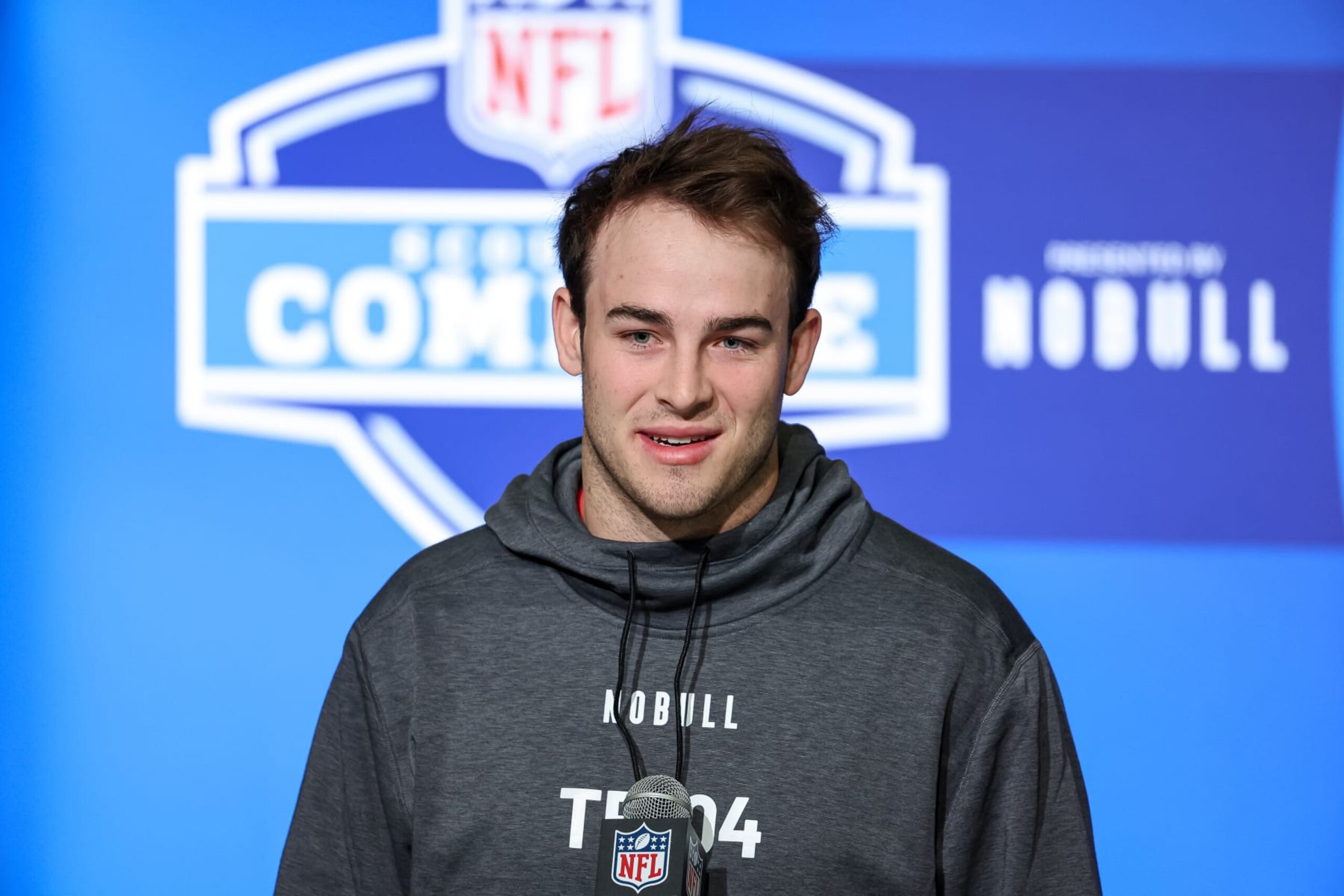 INDIANAPOLIS, IN - MARCH 03: Tight end Dalton Kincaid of Utah speaks to the media during the NFL Combine at Lucas Oil Stadium on March 3, 2023 in Indianapolis, Indiana. (Photo by Michael Hickey/Getty Images) INDIANAPOLIS, IN - MARCH 03: Tight end Dalton Kincaid of Utah speaks to the media during the NFL Combine at Lucas Oil Stadium on March 3, 2023 in Indianapolis, Indiana. (Photo by Michael Hickey/Getty Images)