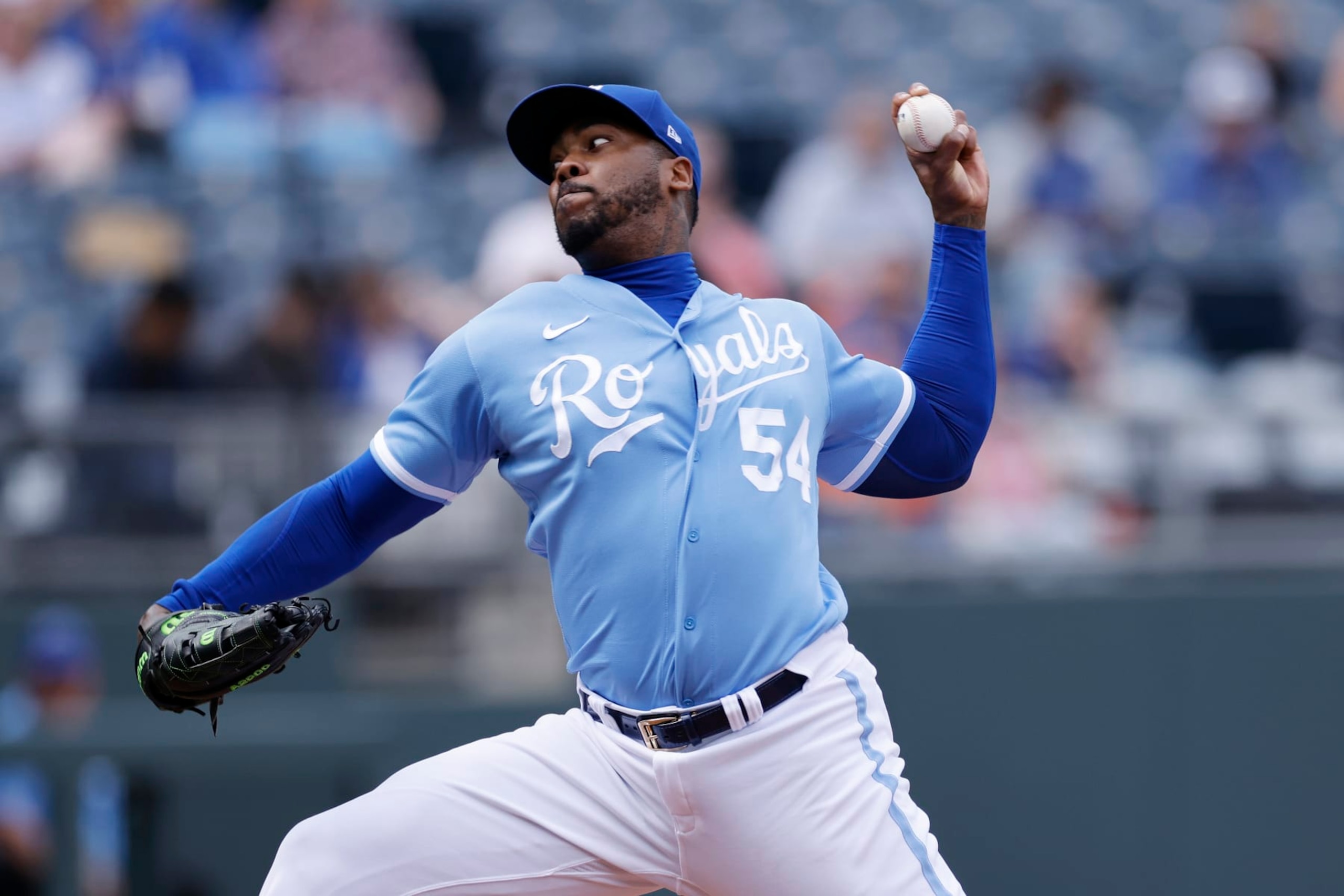 KANSAS CITY, MO - MAY 04: Kansas City Royals relief pitcher Aroldis Chapman (54) delivers a pitch during an MLB game against the Baltimore Orioles on May 04, 2023 at Kauffman Stadium in Kansas City, Missouri. (Photo by Joe Robbins/Icon Sportswire via Getty Images)