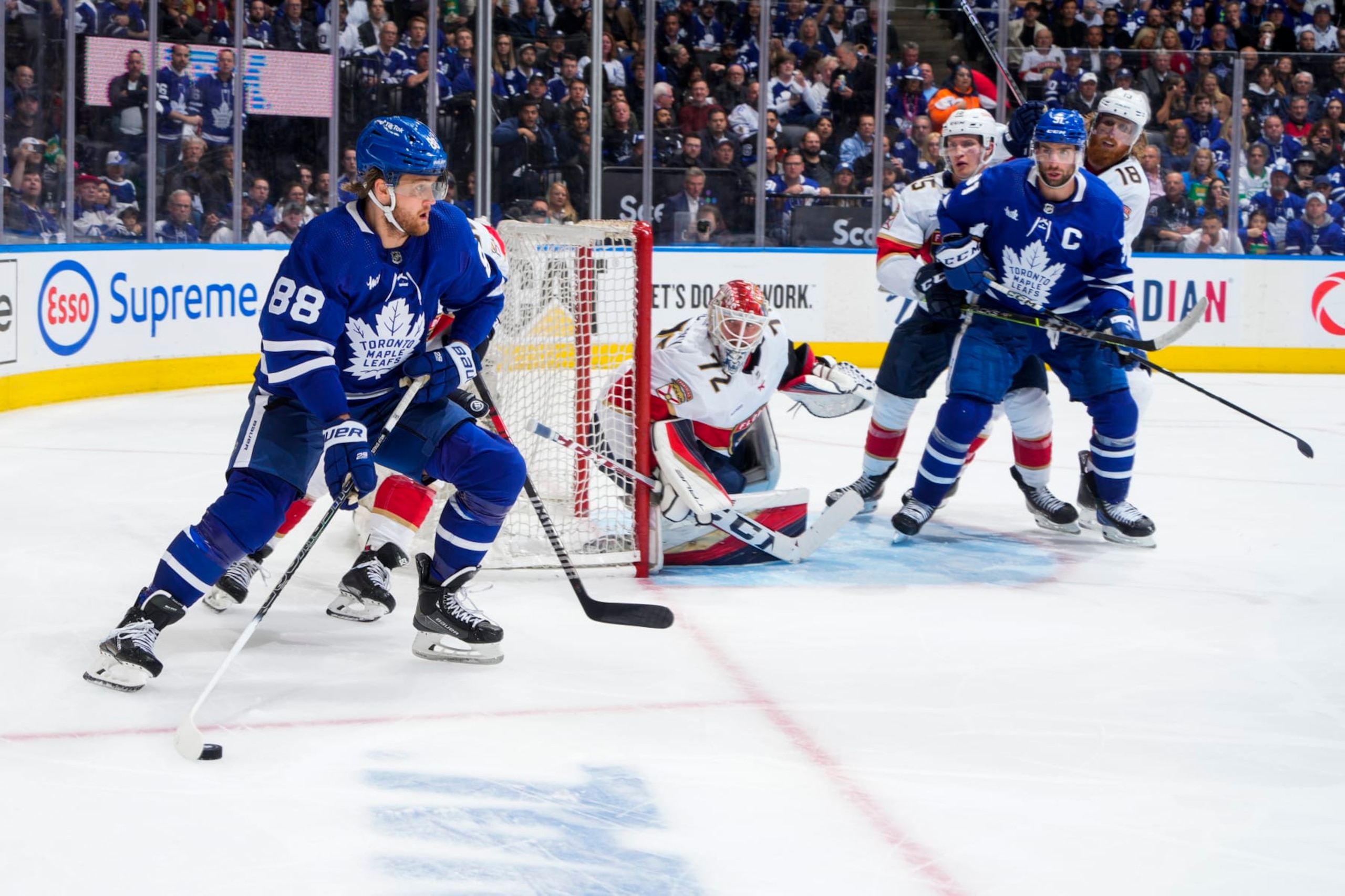 TORONTO, ON - MAY 4: William Nylander #88 of the Toronto Maple Leafs plays the puck abasing the Florida Panthers during the third period in Game Two of the Second Round of the 2023 Stanley Cup Playoffs at the Scotiabank Arena on May 4, 2023 in Toronto, Ontario, Canada. (Photo by Mark Blinch/NHLI via Getty Images)