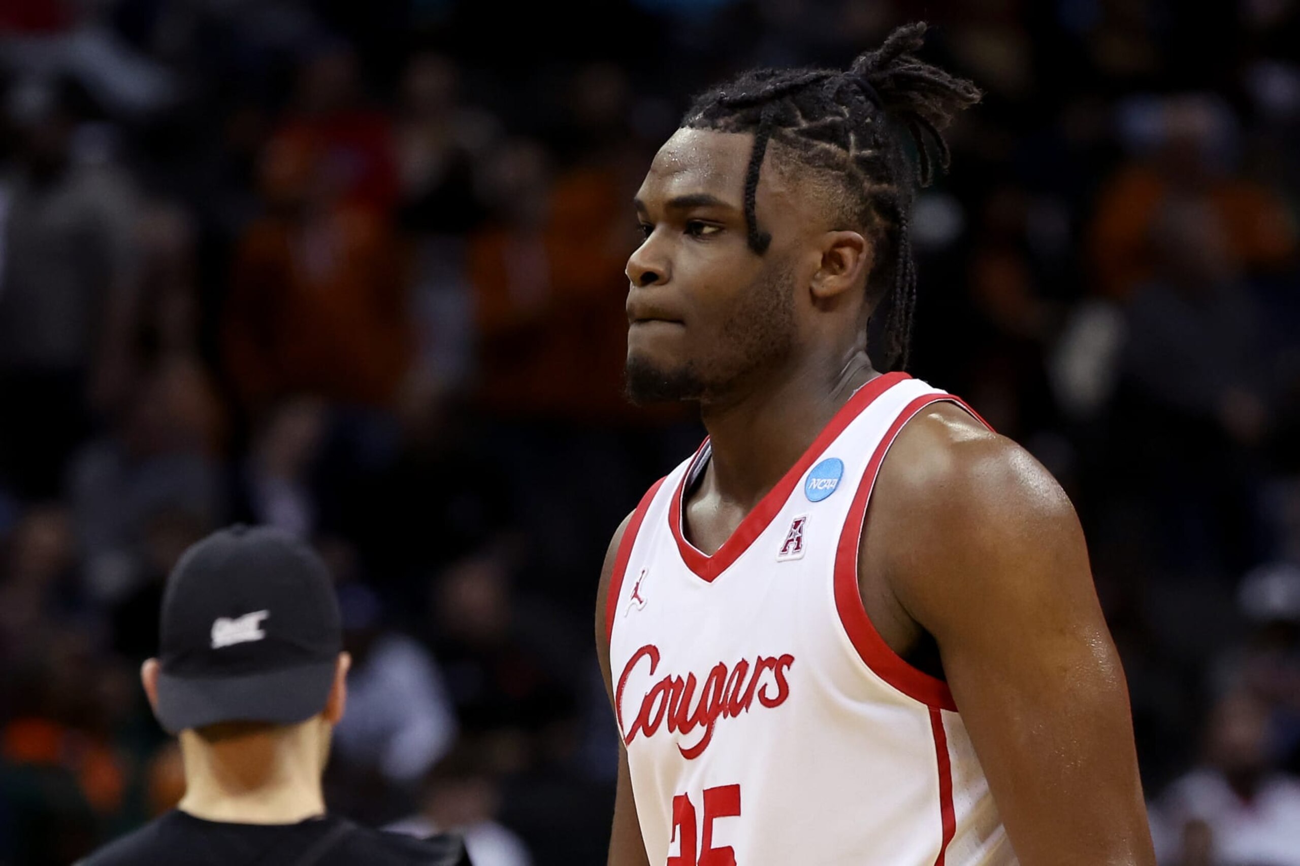 KANSAS CITY, MISSOURI - MARCH 24: Jarace Walker #25 of the Houston Cougars reacts after losing to the Miami Hurricanes 89-75 during the Sweet 16 round of the NCAA Men's Basketball Tournament at T-Mobile Center on March 24, 2023 in Kansas City, Missouri. (Photo by Gregory Shamus/Getty Images)