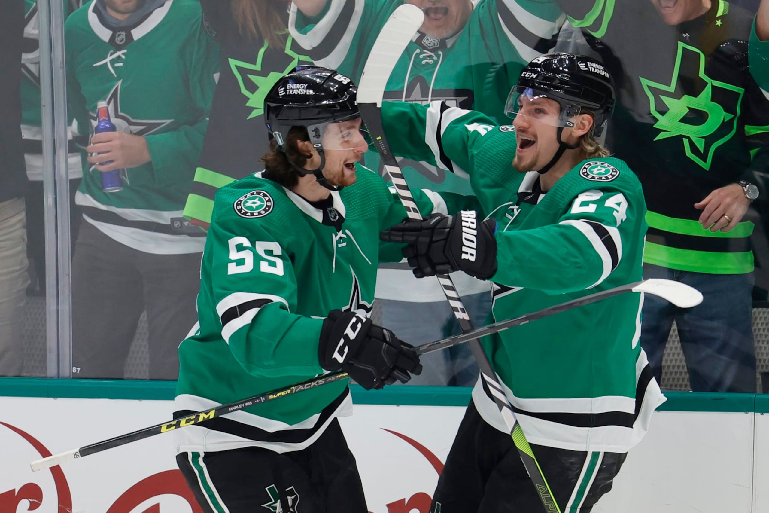 DALLAS, TEXAS - MAY 11: Roope Hintz #24 of the Dallas Stars celebrates his goal with Thomas Harley #55 during the first period against the Seattle Kraken in Game Five of the Second Round of the 2023 Stanley Cup Playoffs at American Airlines Center on May 11, 2023 in Dallas, Texas. (Photo by Carmen Mandato/Getty Images) DALLAS, TEXAS - MAY 11: Roope Hintz #24 of the Dallas Stars celebrates his goal with Thomas Harley #55 during the first period against the Seattle Kraken in Game Five of the Second Round of the 2023 Stanley Cup Playoffs at American Airlines Center on May 11, 2023 in Dallas, Texas. (Photo by Carmen Mandato/Getty Images)