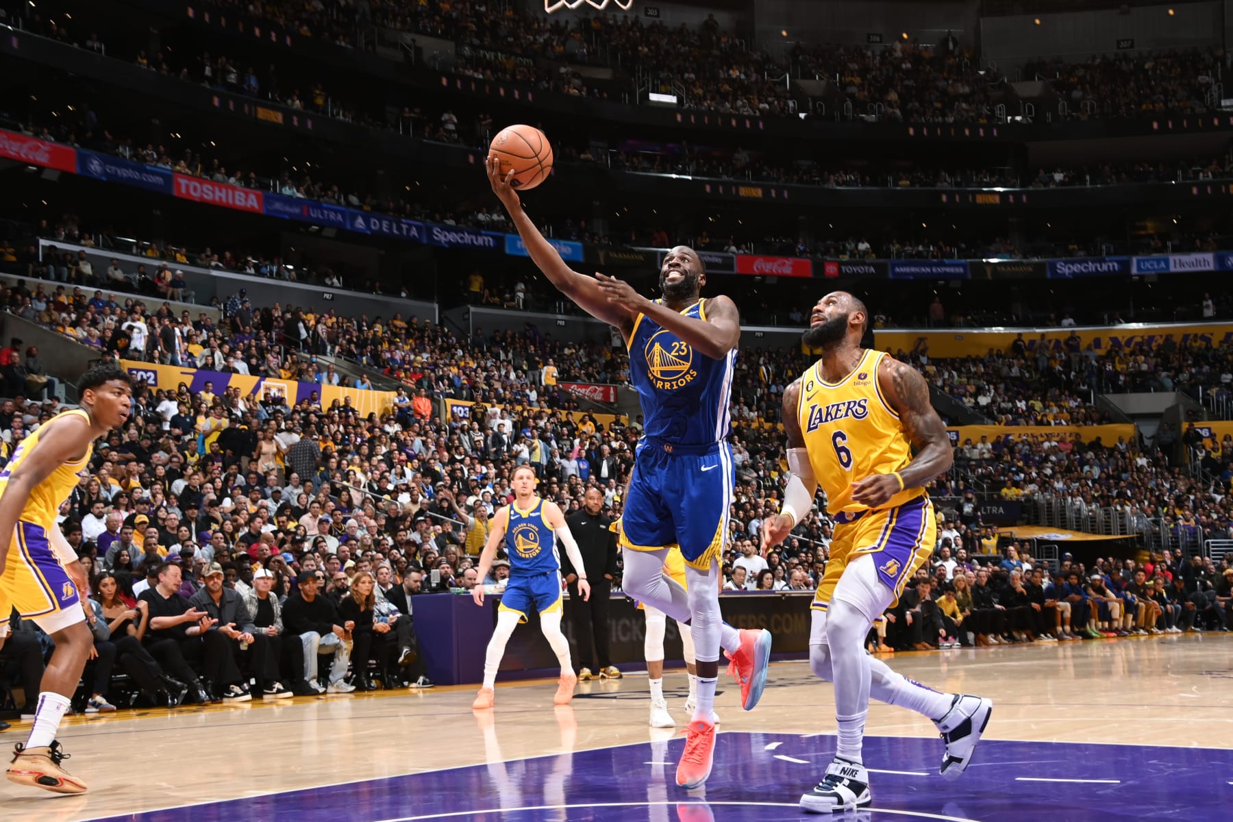 LOS ANGELES, CA - MAY 12: Draymond Green #23 of the Golden State Warriors drives to the basket during Game 6 of the Western Conference Semi-Finals 2023 NBA Playoffs on May 12, 2023 at Crypto.Com Arena in Los Angeles, California. NOTE TO USER: User expressly acknowledges and agrees that, by downloading and/or using this Photograph, user is consenting to the terms and conditions of the Getty Images License Agreement. Mandatory Copyright Notice: Copyright 2023 NBAE (Photo by Andrew D. Bernstein/NBAE via Getty Images)