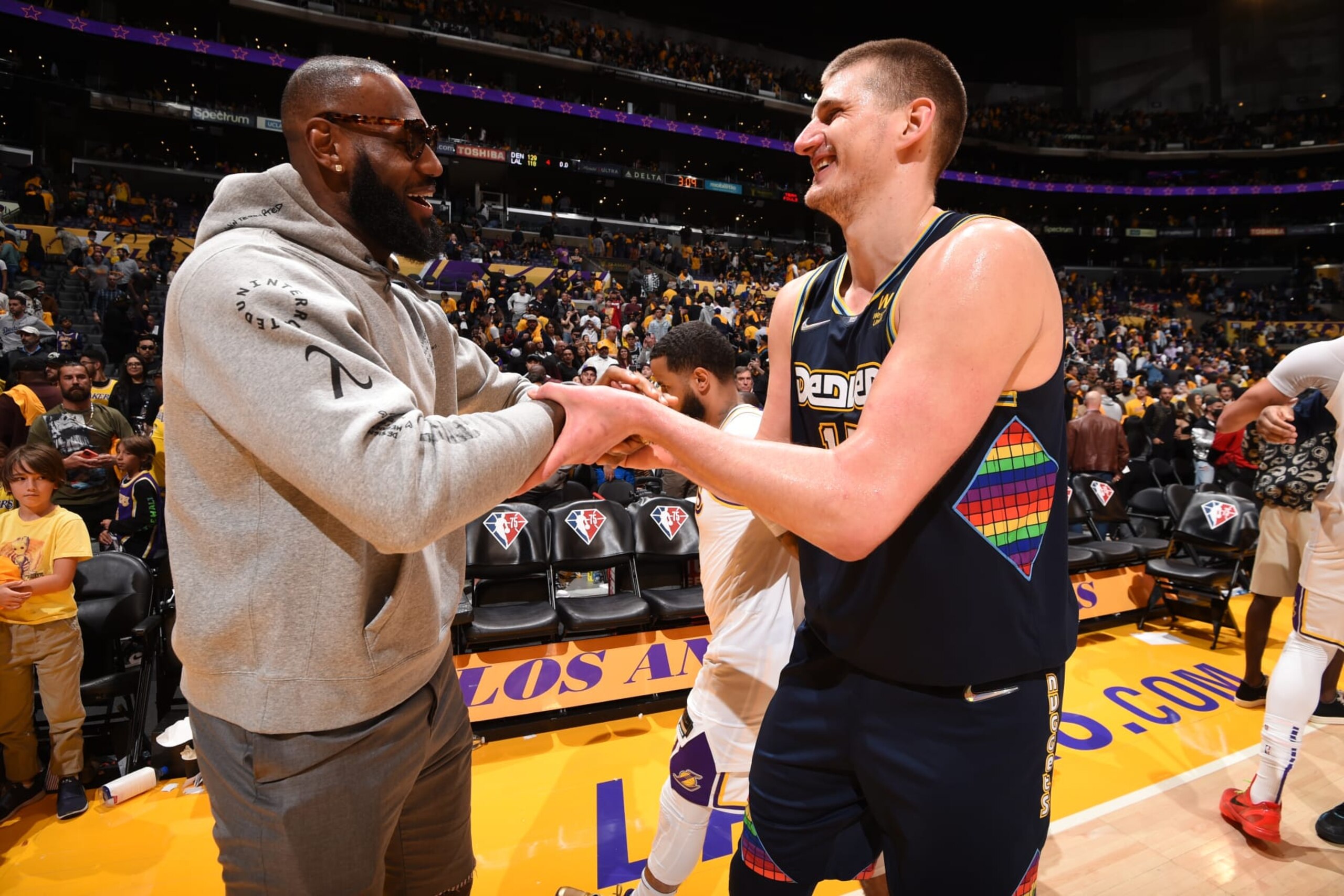 LOS ANGELES, CA - APRIL 3: LeBron James #6 of the Los Angeles Lakers talks with Nikola Jokic #15 of the Denver Nuggets after the game on April 3, 2022 at Crypto.Com Arena in Los Angeles, California. NOTE TO USER: User expressly acknowledges and agrees that, by downloading and/or using this Photograph, user is consenting to the terms and conditions of the Getty Images License Agreement. Mandatory Copyright Notice: Copyright 2022 NBAE (Photo by Andrew D. Bernstein/NBAE via Getty Images)