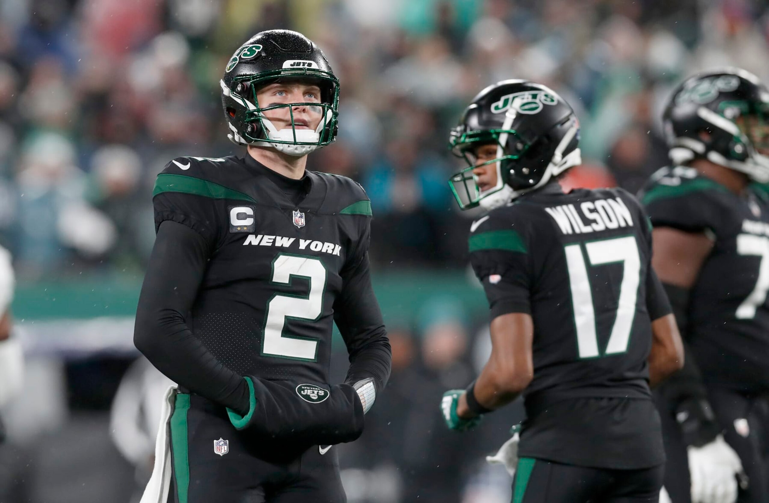 EAST RUTHERFORD, NEW JERSEY - DECEMBER 22: (NEW YORK DAILIES OUT)  Zach Wilson #2 of the New York Jets in action against the Jacksonville Jaguars at MetLife Stadium on December 22, 2022 in East Rutherford, New Jersey. The Jaguars defeated the Jets 19-3. (Photo by Jim McIsaac/Getty Images)
