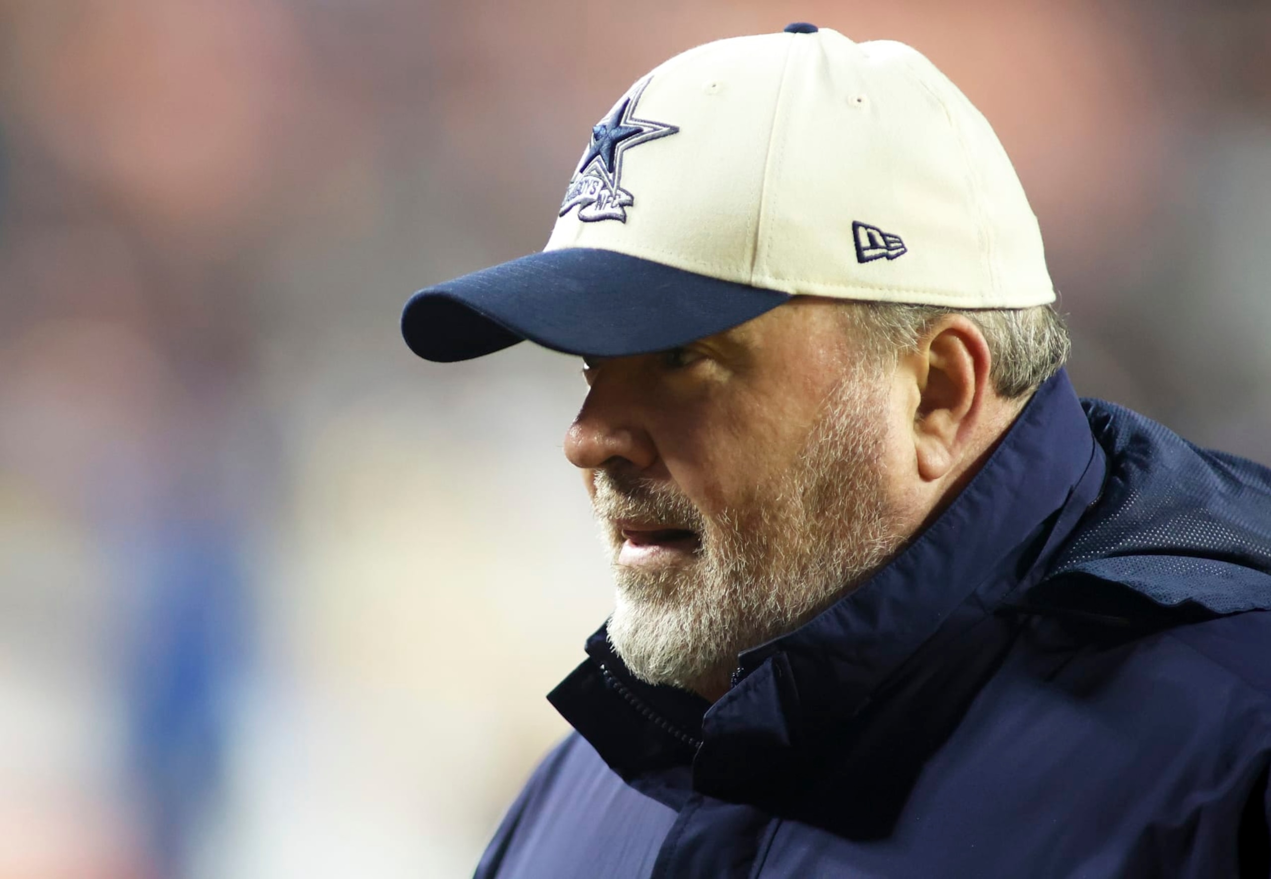 Dallas Cowboys head coach Mike McCarthy pictured after an NFL football game against the Washington Commanders, Sunday, January 8, 2023 in Landover. (AP Photo/Daniel Kucin Jr.)