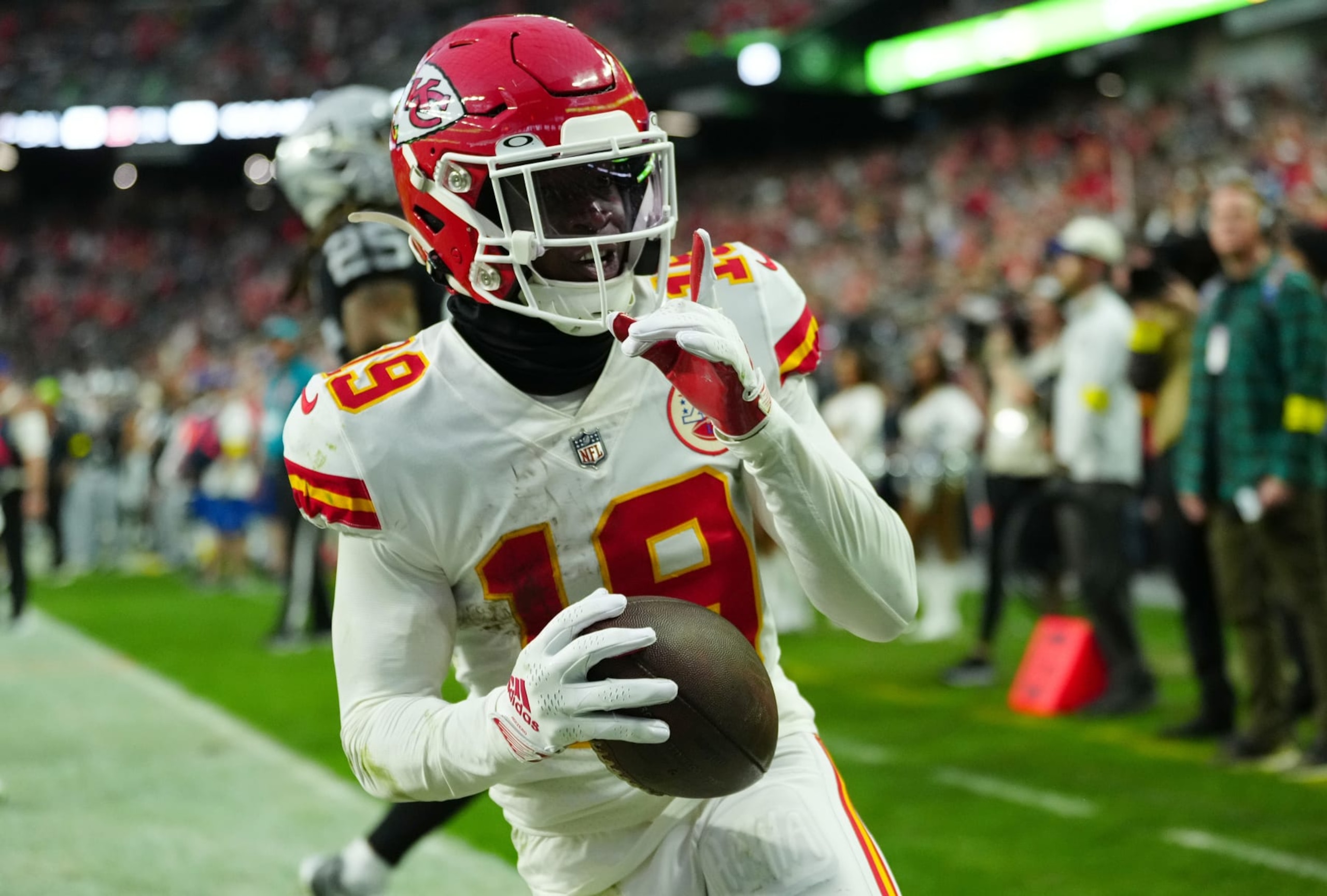 Chiefs WR Kadarius Toney
