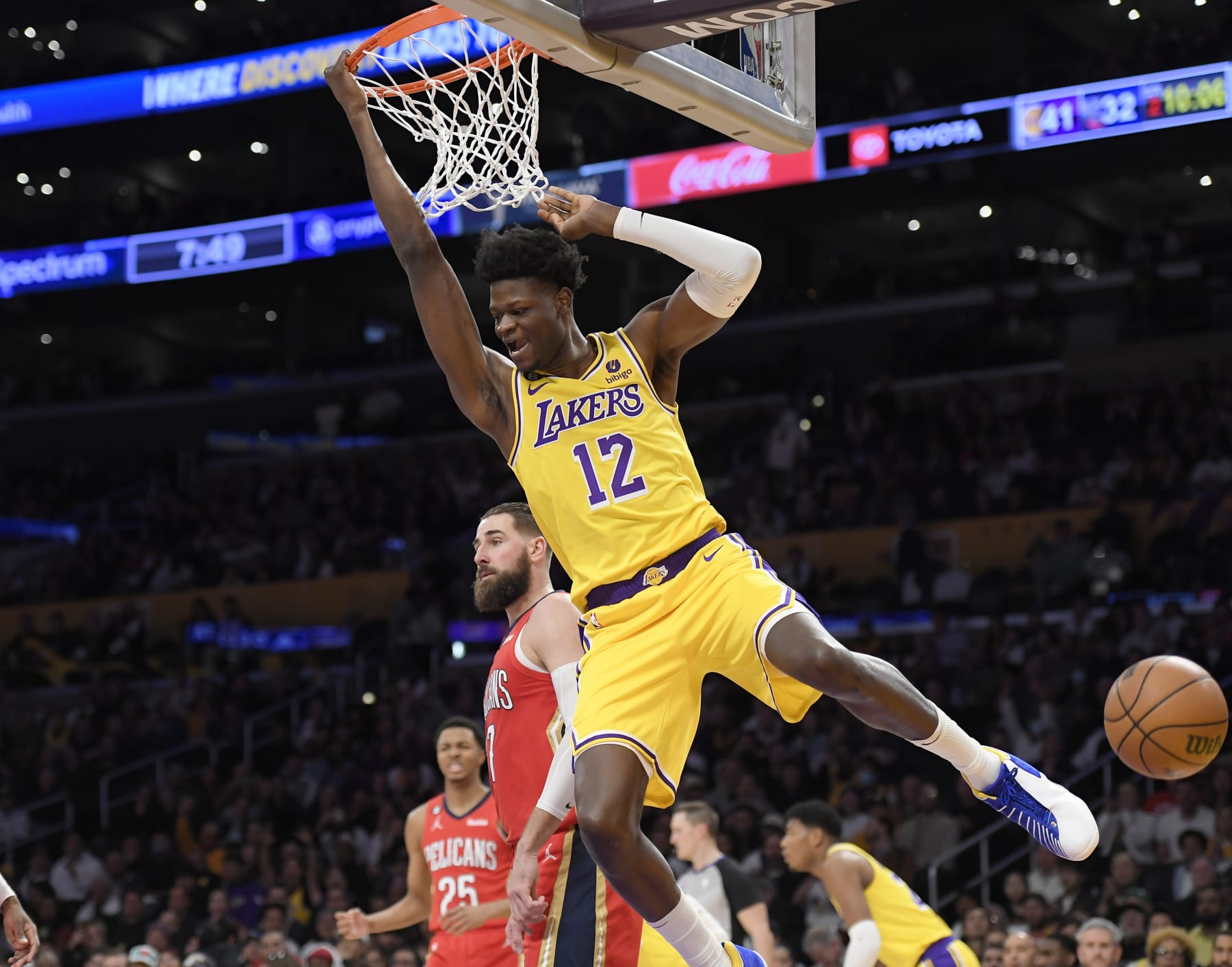 LOS ANGELES, CA - FEBRUARY 15: Mo Bamba #12 of the Los Angeles Lakers dunks against the New Orleans Pelicans during the first half at Crypto.com Arena on February 15, 2023 in Los Angeles, California. NOTE TO USER: User expressly acknowledges and agrees that, by downloading and or using this photograph, User is consenting to the terms and conditions of the Getty Images License Agreement. (Photo by Kevork Djansezian/Getty Images)