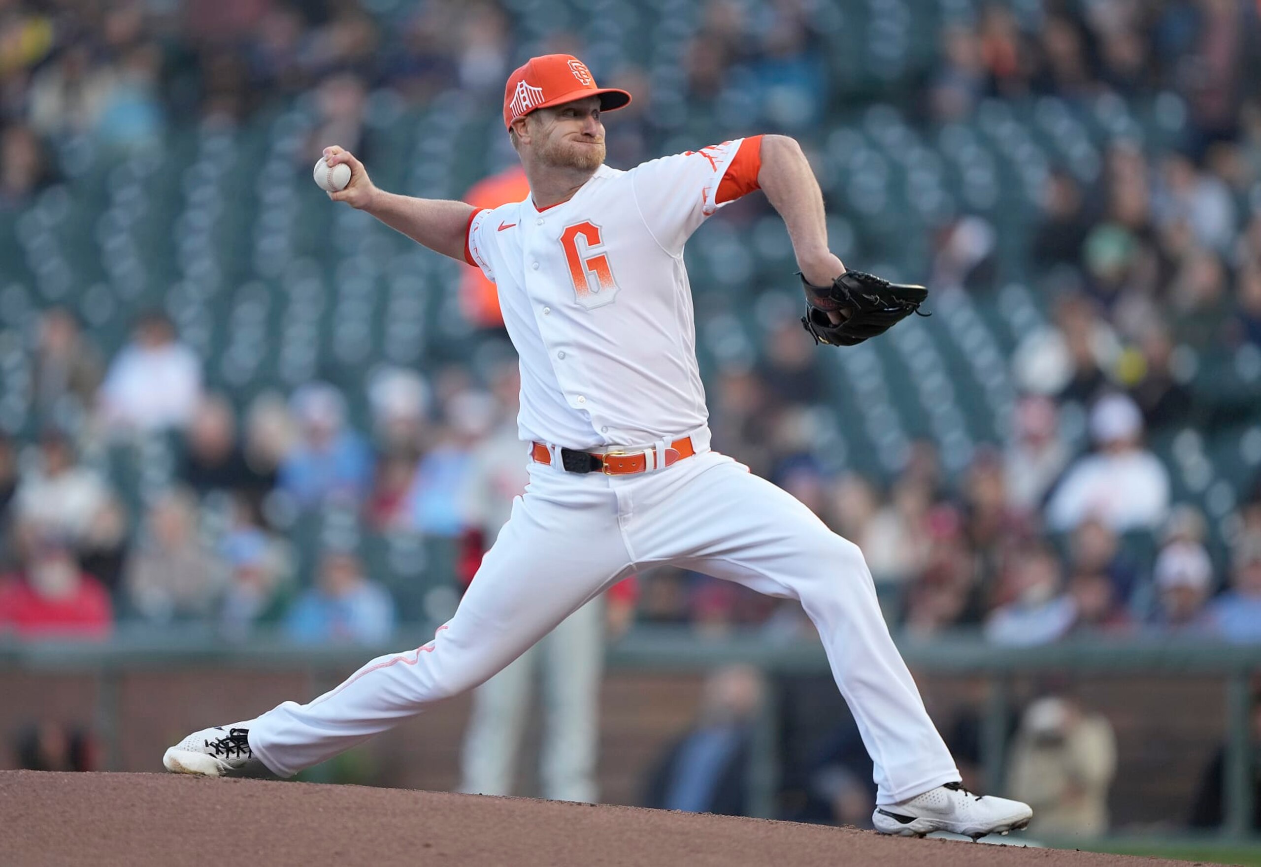 SAN FRANCISCO, CALIFORNIA - MAY 16: Alex Cobb #38 of the San Francisco Giants pitches against the Philadelphia Phillies in the top of the first inning at Oracle Park on May 16, 2023 in San Francisco, California. (Photo by Thearon W. Henderson/Getty Images)