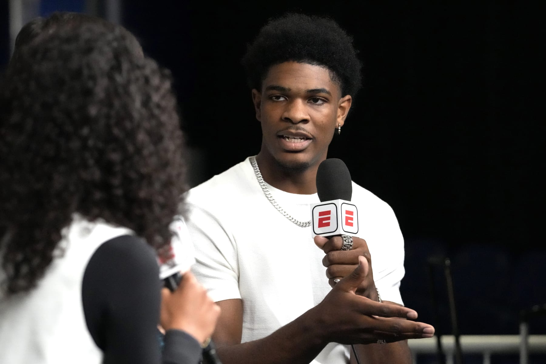 Scoot Henderson talks to the media during the NBA basketball draft combine in Chicago, Wednesday, May 17, 2023. (AP Photo/Nam Y. Huh)