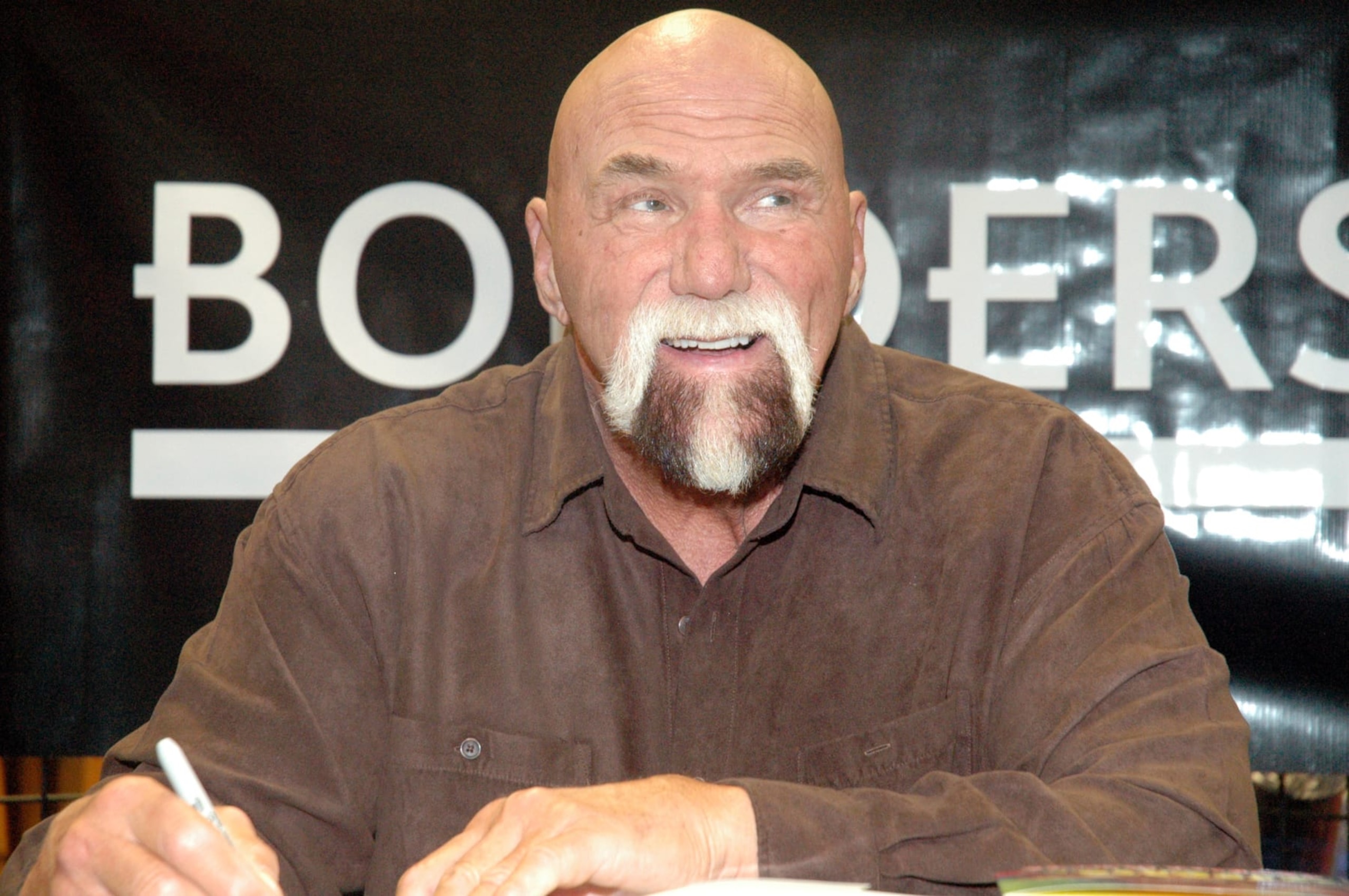 Superstar Billy Graham during Superstar Billy Graham Signs His Book "Tangled Ropes" at Borders in Princeton - February 21, 2006 at Borders Books in Princeton, New Jersey, United States. (Photo by Bobby Bank/WireImage)