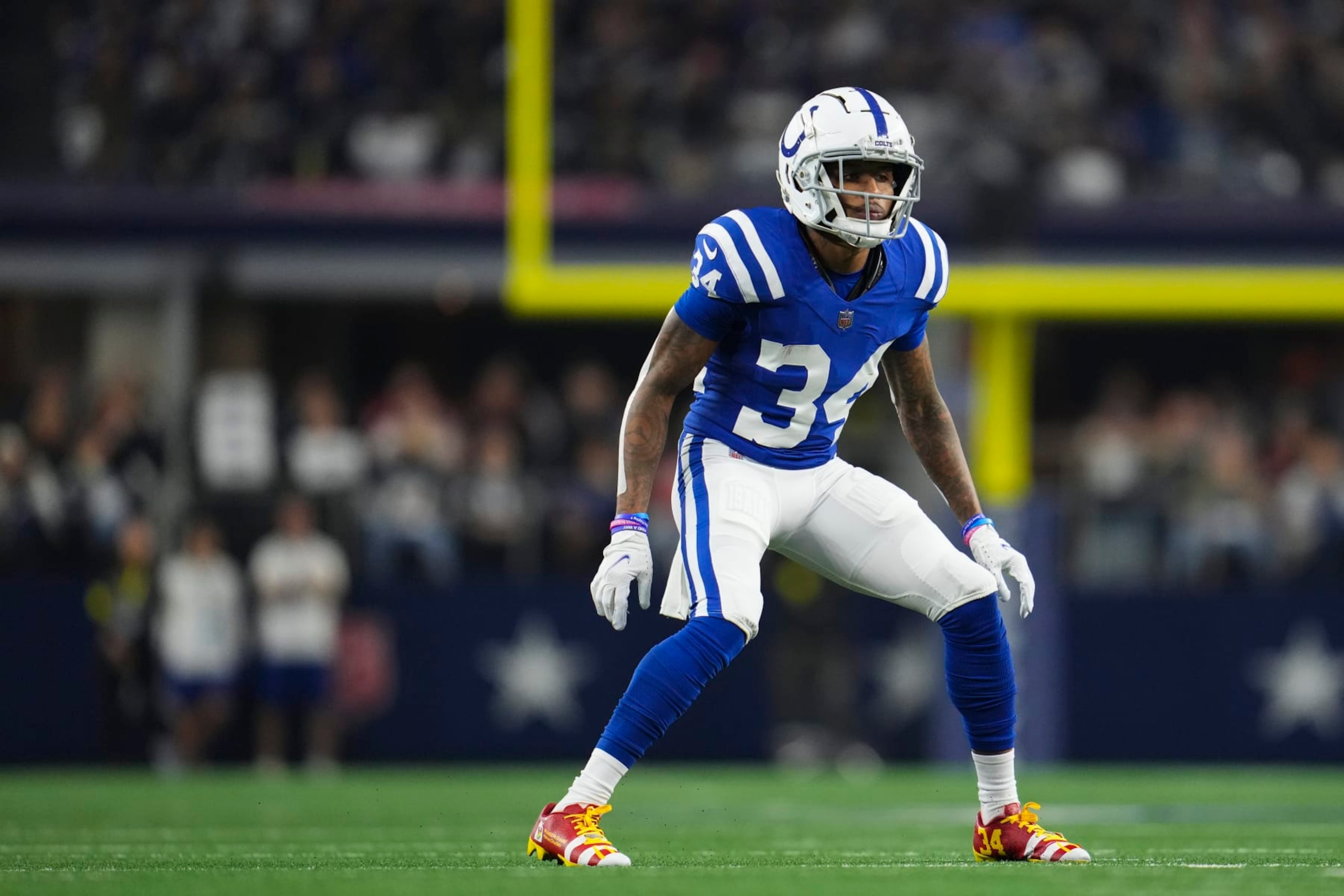 ARLINGTON, TX - DECEMBER 04: Isaiah Rodgers #34 of the Indianapolis Colts defends against the Dallas Cowboys at AT&T Stadium on December 4, 2022 in Arlington, Texas. (Photo by Cooper Neill/Getty Images)
