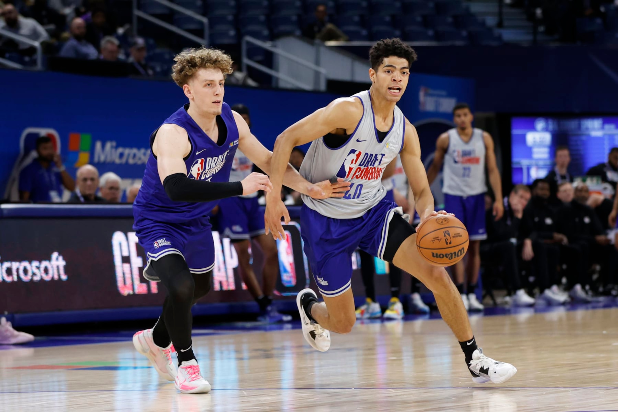CHICAGO, IL - MAY 17: NBA Draft Prospect, Ben Sheppard #40 dribbles the ball during the 2023 NBA Combine at Wintrust Arena on May 17, 2023 in Chicago, Illinois. NOTE TO USER: User expressly acknowledges and agrees that, by downloading and or using this photograph, user is consenting to the terms and conditions of the Getty Images License Agreement. Mandatory Copyright Notice: Copyright 2023 NBAE (Photo by Kamil Krzaczynski/NBAE via Getty Images)