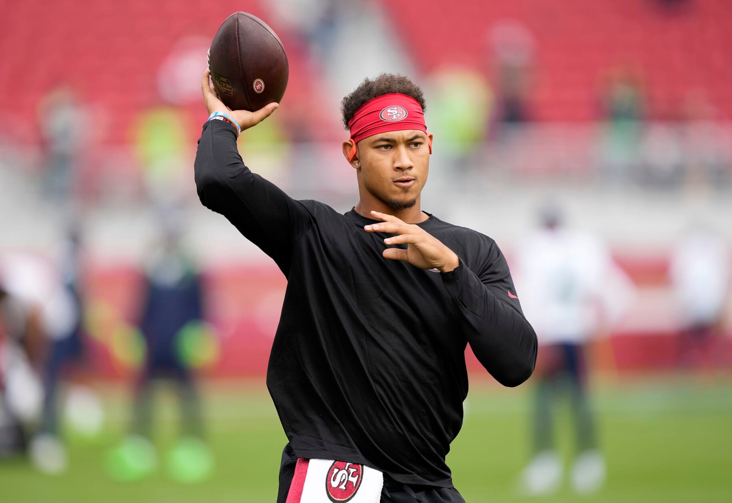 SANTA CLARA, CALIFORNIA - SEPTEMBER 18: Trey Lance #5 of the San Francisco 49ers warms up before the game against the Seattle Seahawks at Levi's Stadium on September 18, 2022 in Santa Clara, California. (Photo by Thearon W. Henderson/Getty Images)