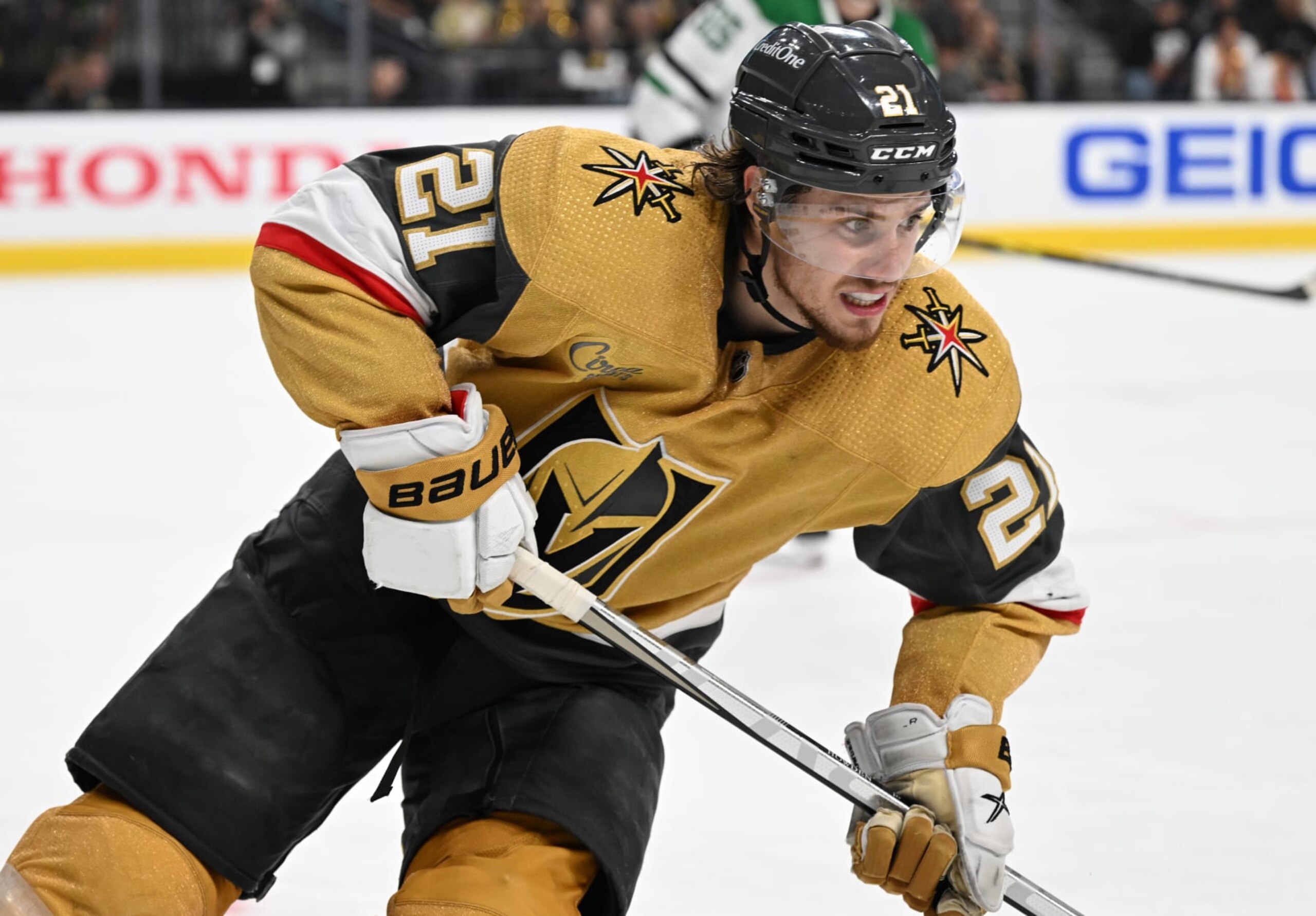 LAS VEGAS, NEVADA - MAY 19: Brett Howden #21 of the Vegas Golden Knights skates during the third period against the Dallas Stars in Game One of the Western Conference Final of the 2023 Stanley Cup Playoffs at T-Mobile Arena on May 19, 2023 in Las Vegas, Nevada. (Photo by David Becker/NHLI via Getty Images)