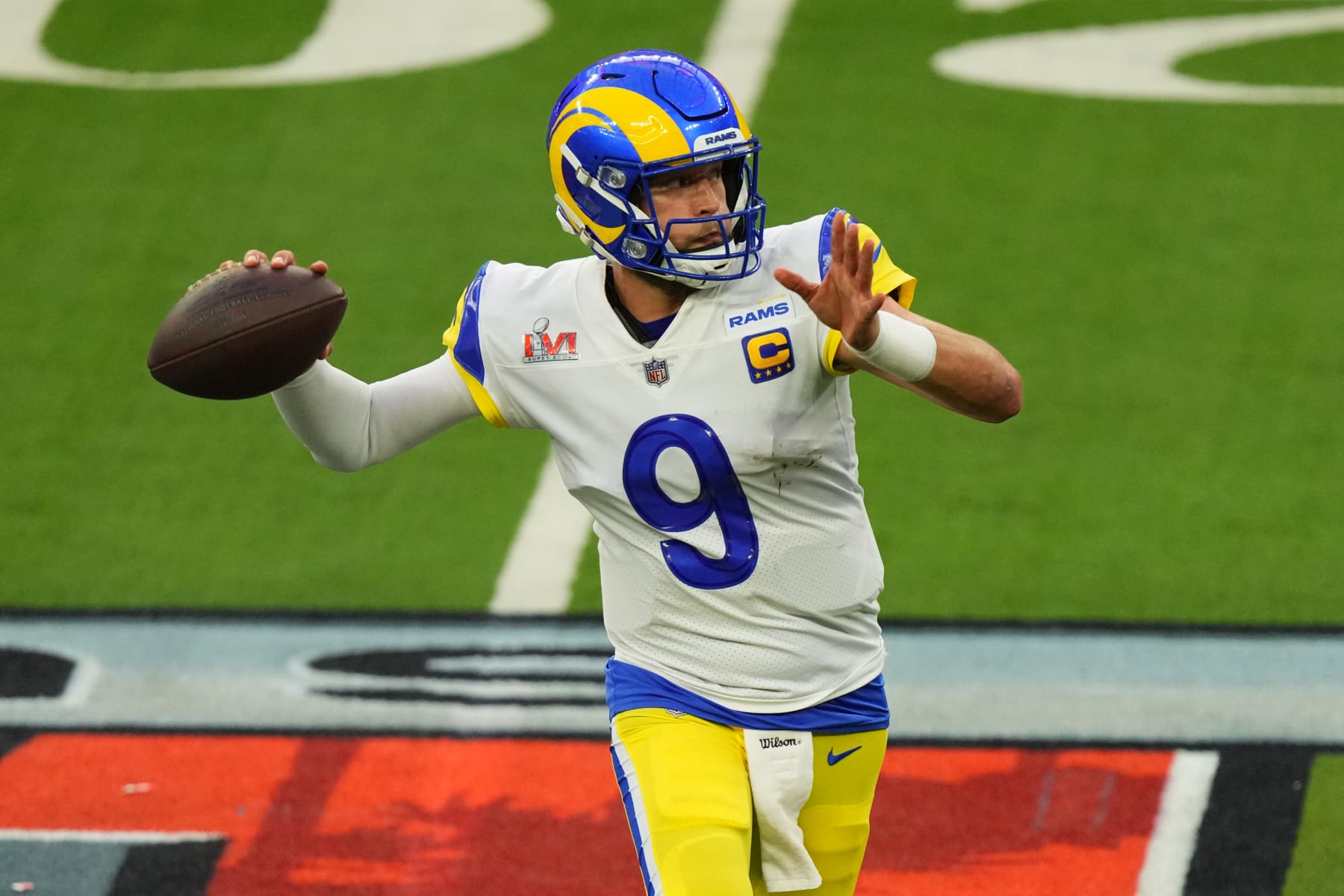 INGLEWOOD, CALIFORNIA - FEBRUARY 13: Matthew Stafford #9 of the Los Angeles Rams throws the ball during to the NFL Super Bowl LVI football game against the Cincinnati Bengals at SoFi Stadium on February 13, 2022 in Inglewood, California. (Photo by Cooper Neill/Getty Images)