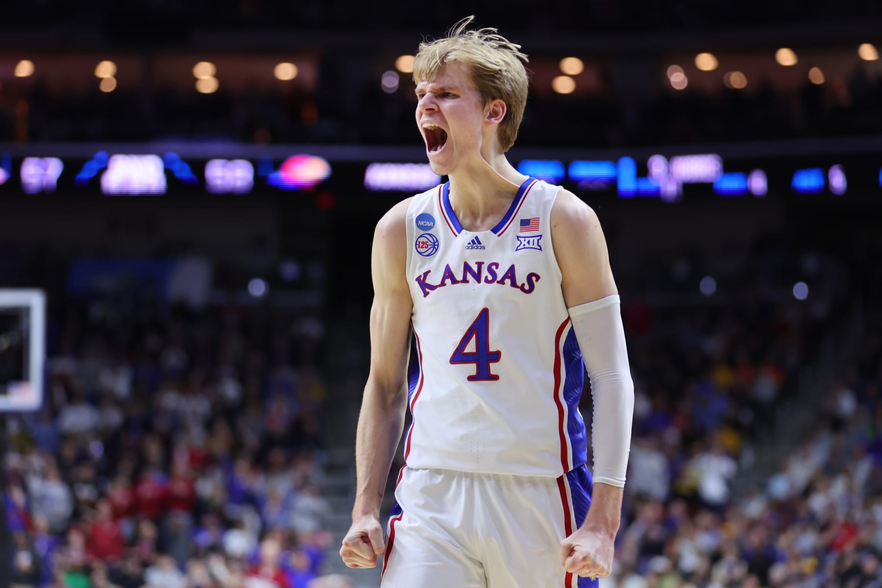 DES MOINES, IOWA - MARCH 18: Gradey Dick #4 of the Kansas Jayhawks reacts against the Arkansas Razorbacks during the second half in the second round of the NCAA Men's Basketball Tournament at Wells Fargo Arena on March 18, 2023 in Des Moines, Iowa. (Photo by Michael Reaves/Getty Images)