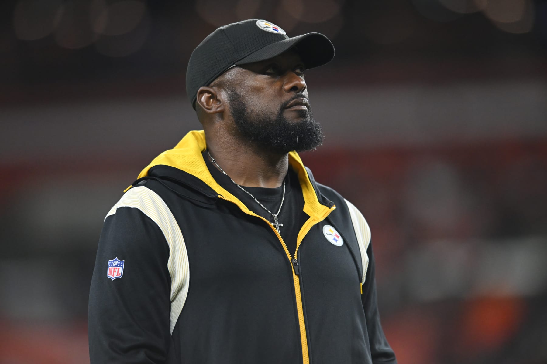 CLEVELAND, OHIO - SEPTEMBER 22: Head coach Mike Tomlin of the Pittsburgh Steelers looks on prior to facing the Cleveland Browns at FirstEnergy Stadium on September 22, 2022 in Cleveland, Ohio. (Photo by Nick Cammett/Getty Images)