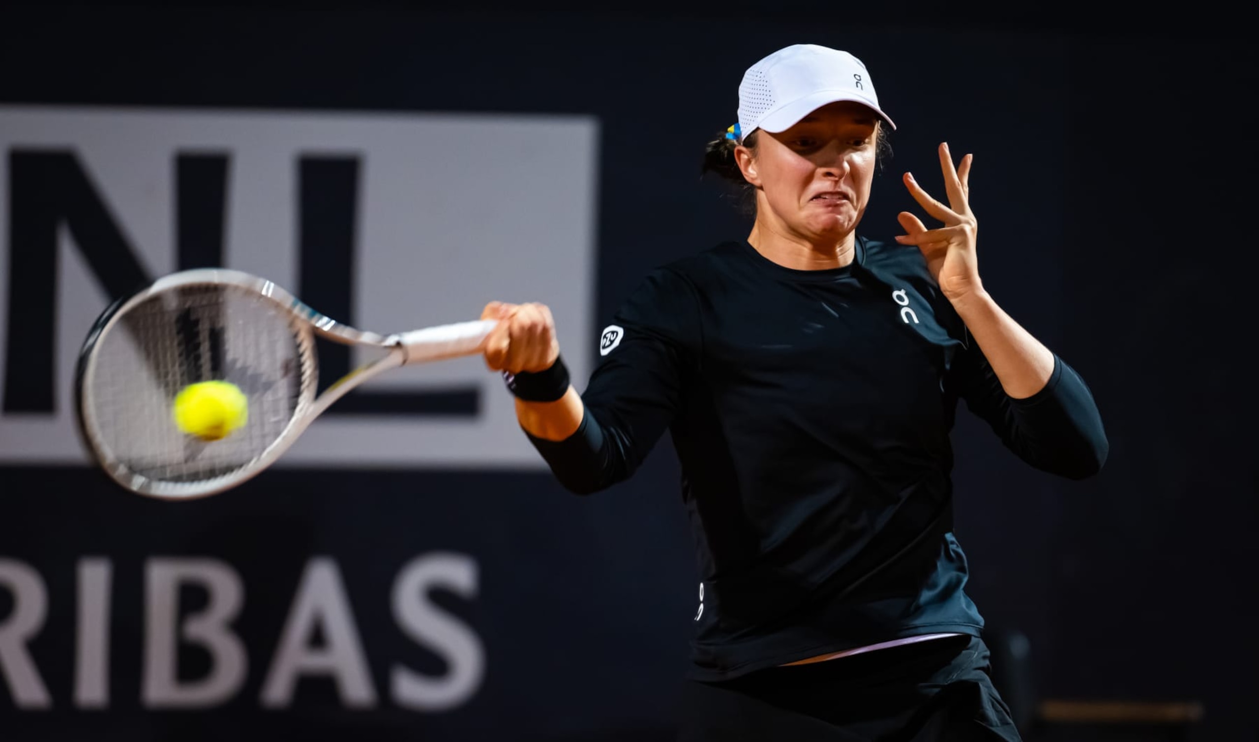 ROME, ITALY - MAY 17: Iga Swiatek of Poland in action against Elena Rybakina of Kazakhstan in the quarter-final on Day Ten of the Internazionali BNL D'Italia at Foro Italico on May 17, 2023 in Rome, Italy (Photo by Robert Prange/Getty Images)