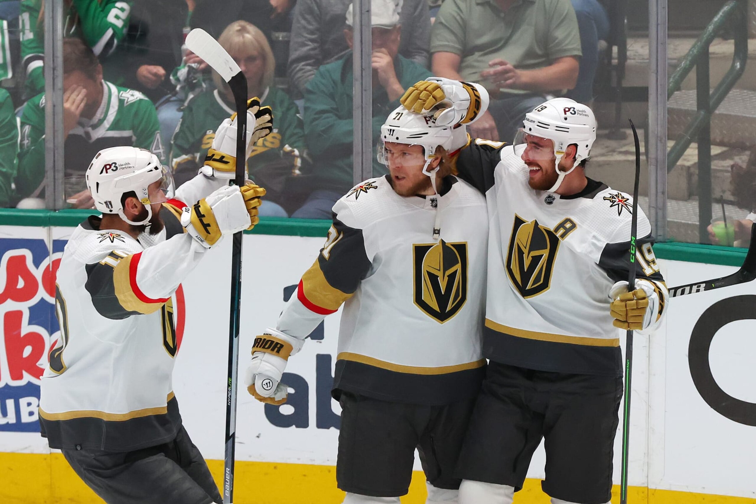 DALLAS, TEXAS - MAY 25: William Karlsson #71 of the Vegas Golden Knights is congratulated by teammates after scoring a goal against the Dallas Stars during the first period in Game Four of the Western Conference Final of the 2023 Stanley Cup Playoffs at American Airlines Center on May 25, 2023 in Dallas, Texas. (Photo by Richard Rodriguez/Getty Images)