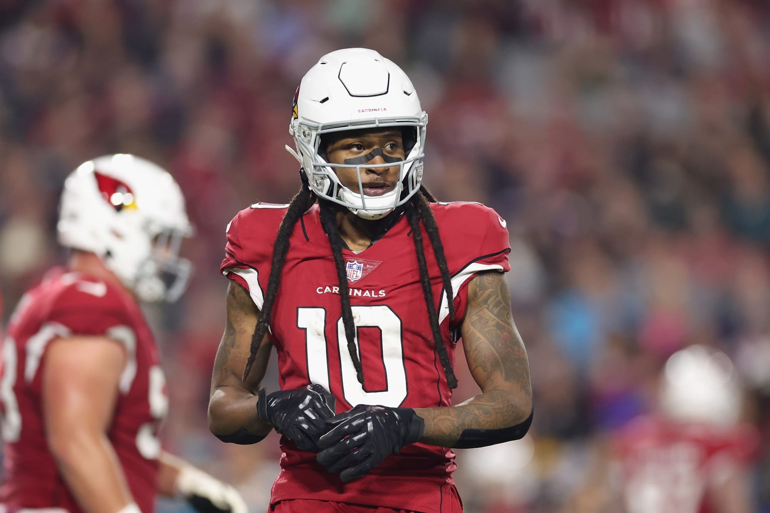 GLENDALE, ARIZONA - DECEMBER 12: Wide receiver DeAndre Hopkins #10 of the Arizona Cardinals during the NFL game at State Farm Stadium on December 12, 2022 in Glendale, Arizona. The Patriots defeated the Cardinals 27-13.  (Photo by Christian Petersen/Getty Images)