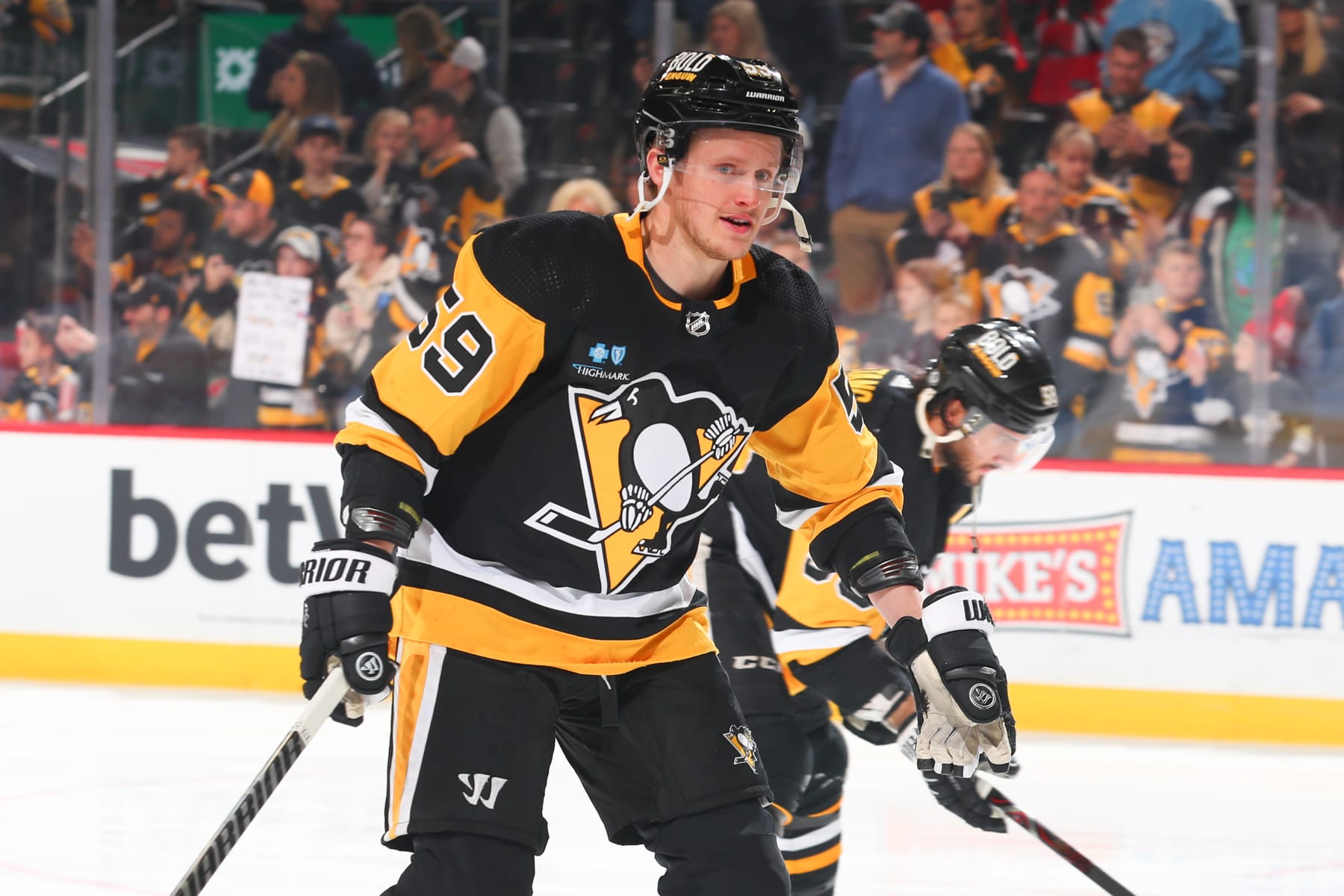 NEWARK, NJ - APRIL 04:  Jake Guentzel #59 of the Pittsburgh Penguins warms up prior to the game against the New Jersey Devils on April 4, 2023 in Newark, New Jersey.  (Photo by Rich Graessle/NHLI via Getty Images)