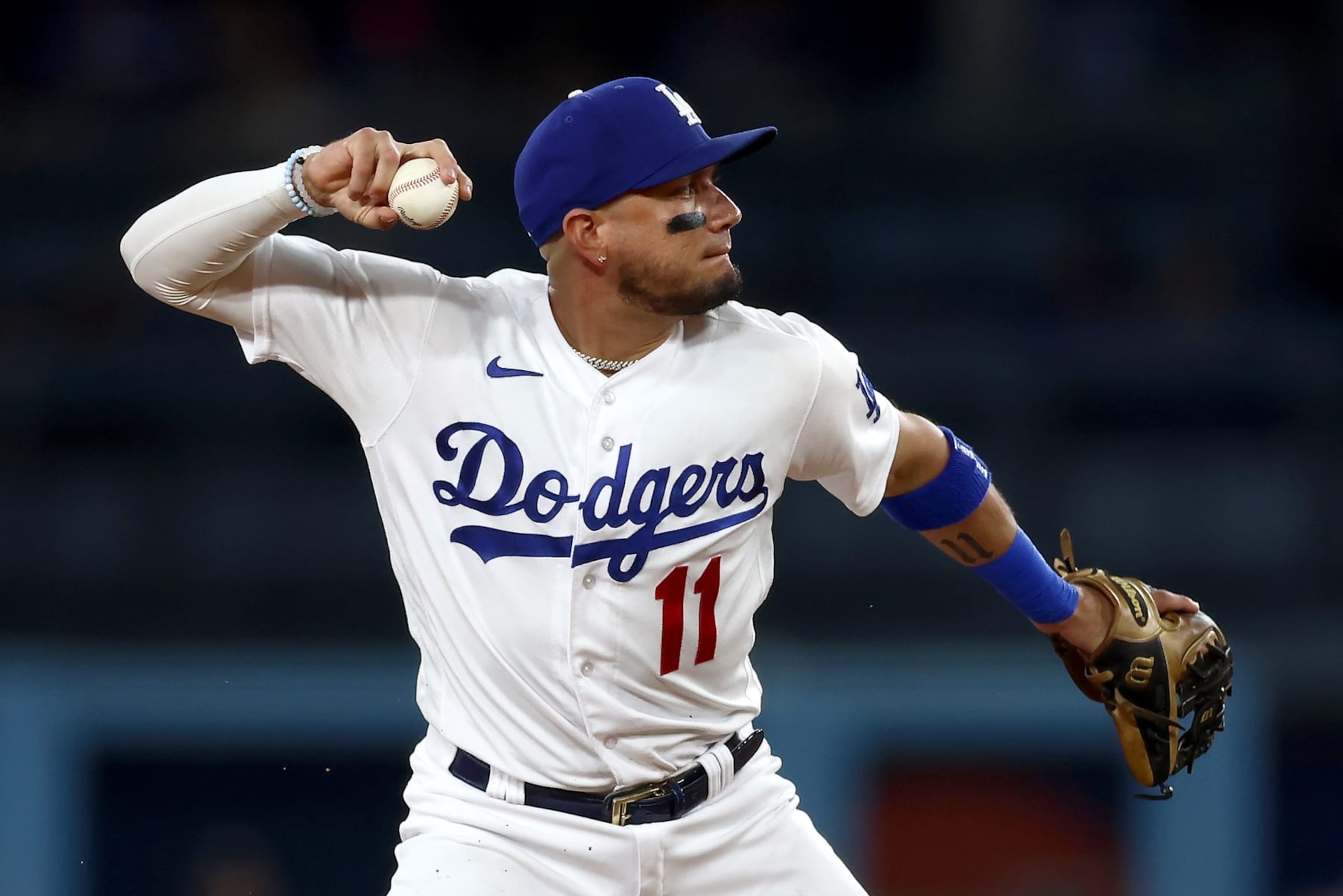 Los Angeles' Miguel Rojas