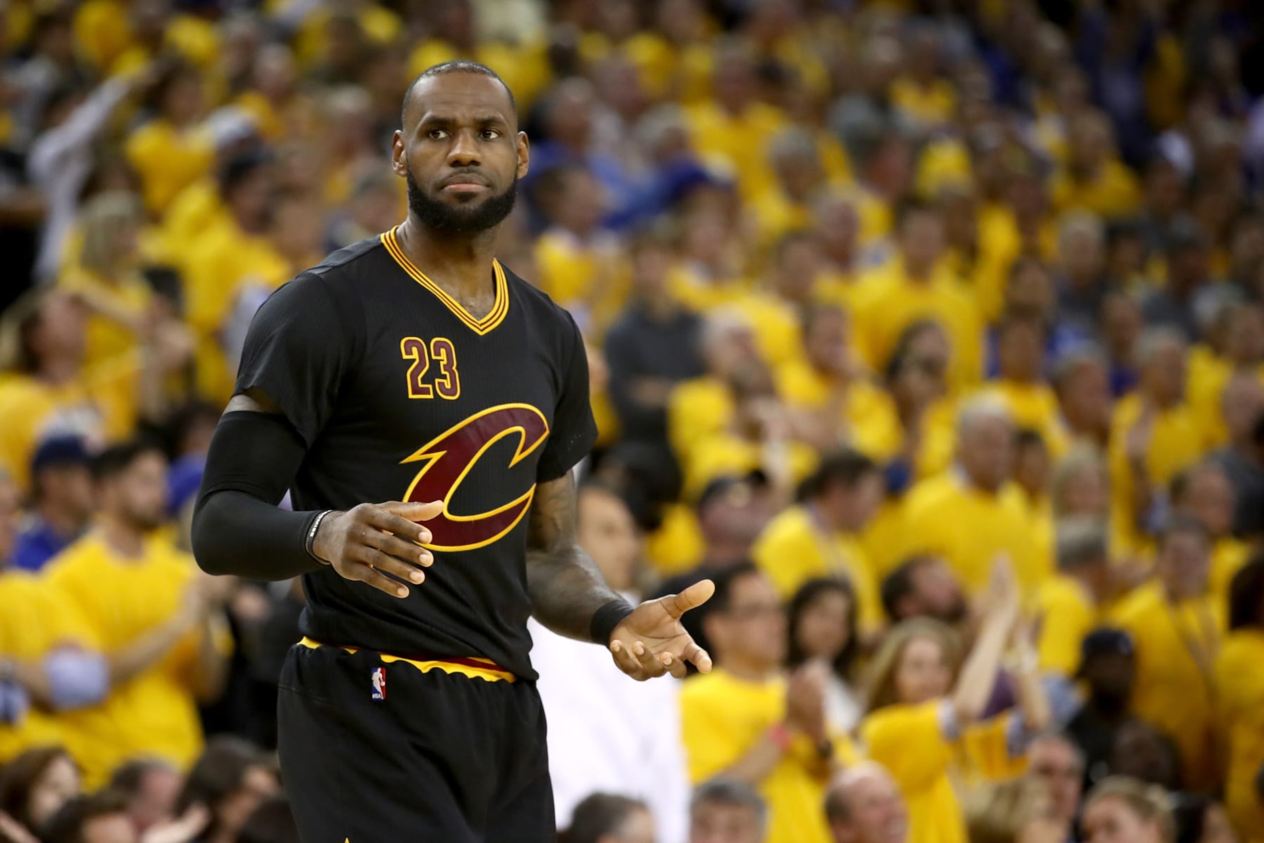 OAKLAND, CA - JUNE 12:  LeBron James #23 of the Cleveland Cavaliers reacts against the Golden State Warriors in Game 5 of the 2017 NBA Finals at ORACLE Arena on June 12, 2017 in Oakland, California. NOTE TO USER: User expressly acknowledges and agrees that, by downloading and or using this photograph, User is consenting to the terms and conditions of the Getty Images License Agreement.  (Photo by Ezra Shaw/Getty Images)
