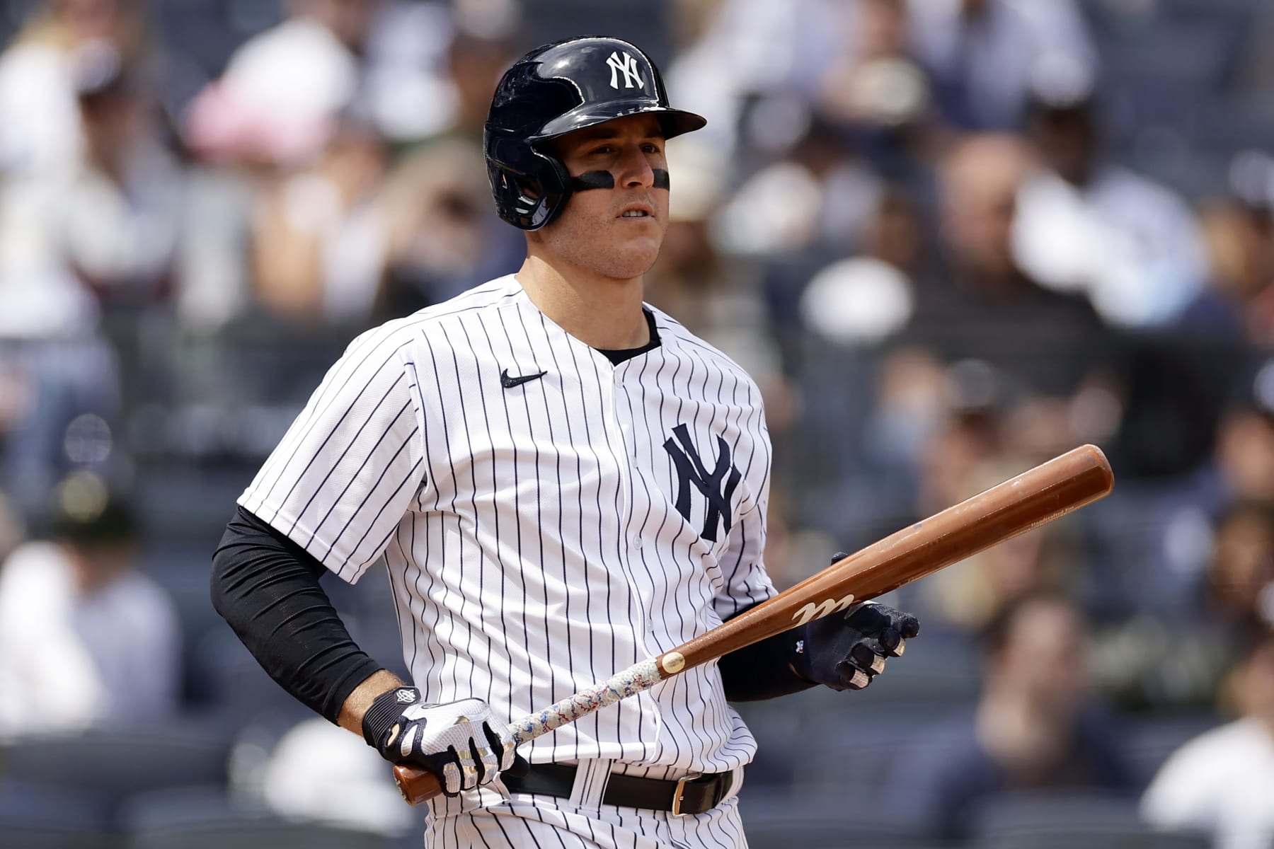 NEW YORK, NY - APRIL 23: Anthony Rizzo #48 of the New York Yankees at bat against the Toronto Blue Jays during the fourth inning at Yankee Stadium on April 23, 2023 in the Bronx borough of New York City. (Photo by Adam Hunger/Getty Images)