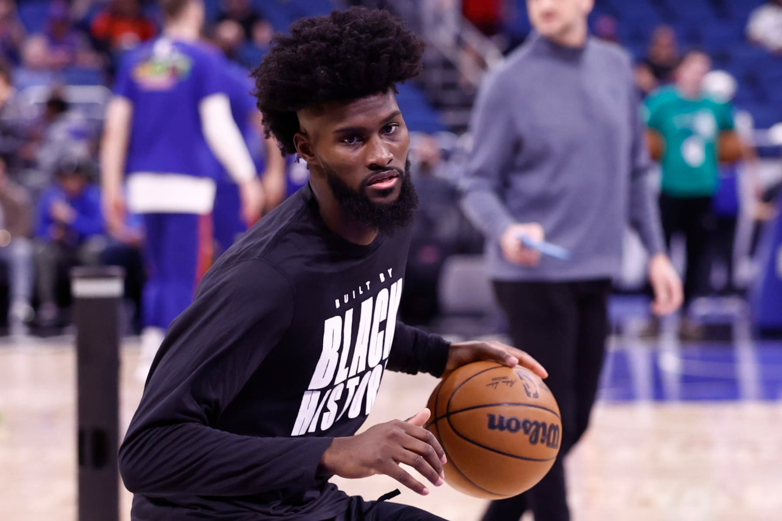 ORLANDO, FLORIDA - FEBRUARY 07: Jonathan Isaac #1 of the Orlando Magic warms up prior to the game against the New York Knicks at Amway Center on February 07, 2023 in Orlando, Florida. NOTE TO USER: User expressly acknowledges and agrees that, by downloading and or using this photograph, User is consenting to the terms and conditions of the Getty Images License Agreement. (Photo by Douglas P. DeFelice/Getty Images)