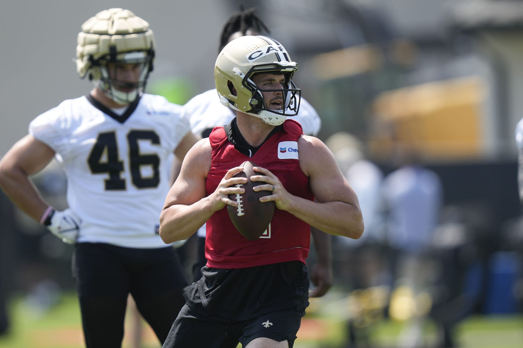 Saints QB Derek Carr