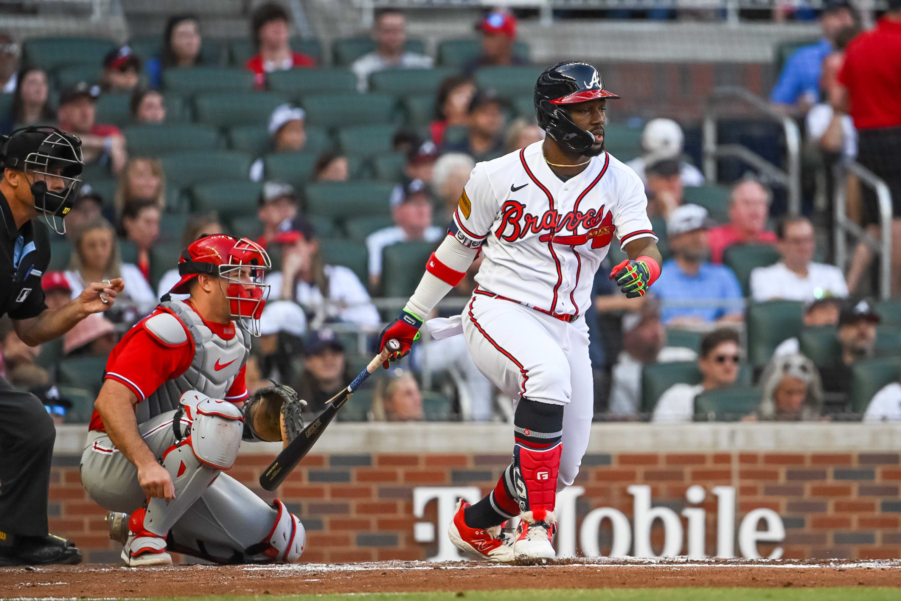 ATLANTA, GA - MAY 28: Atlanta Braves center fielder Michael Harris II (23) reaches on a fielder's choice during the MLB game between the Philadelphia Phillies and Atlanta Braves on May 28, 2023, at Truist Park in Atlanta, GA. (Photo by John Adams/Icon Sportswire via Getty Images)