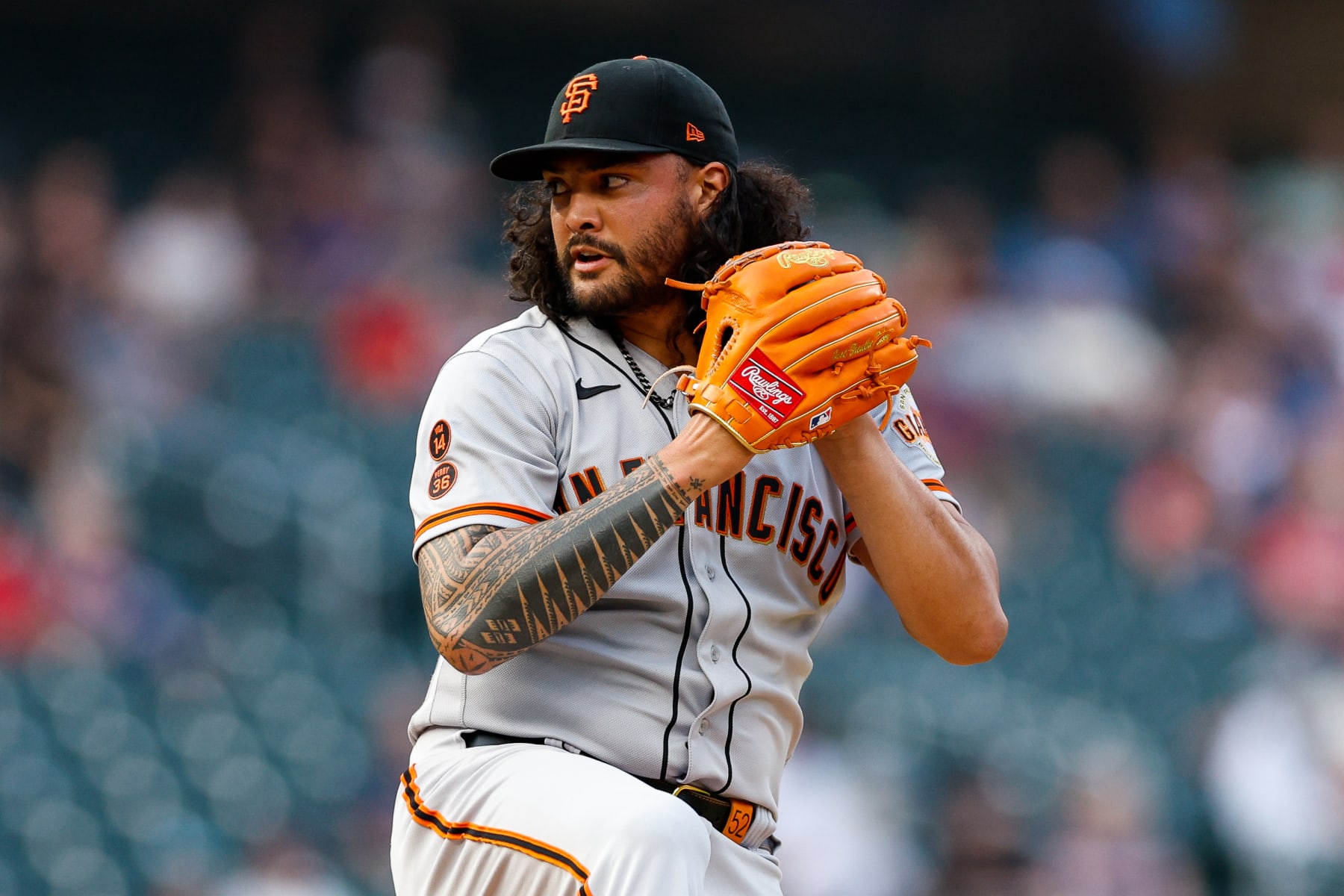 MINNEAPOLIS, MN - MAY 22: Sean Manaea #52 of the San Francisco Giants delivers a pitch against the Minnesota Twins in the third inning at Target Field on May 22, 2023 in Minneapolis, Minnesota. The Giants defeated the Twins 4-1. (Photo by David Berding/Getty Images)