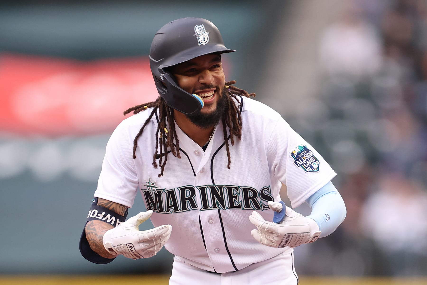 SEATTLE, WASHINGTON - MAY 31: J.P. Crawford #3 of the Seattle Mariners reacts after his single against the New York Yankees during the third inning at T-Mobile Park on May 31, 2023 in Seattle, Washington. (Photo by Steph Chambers/Getty Images)